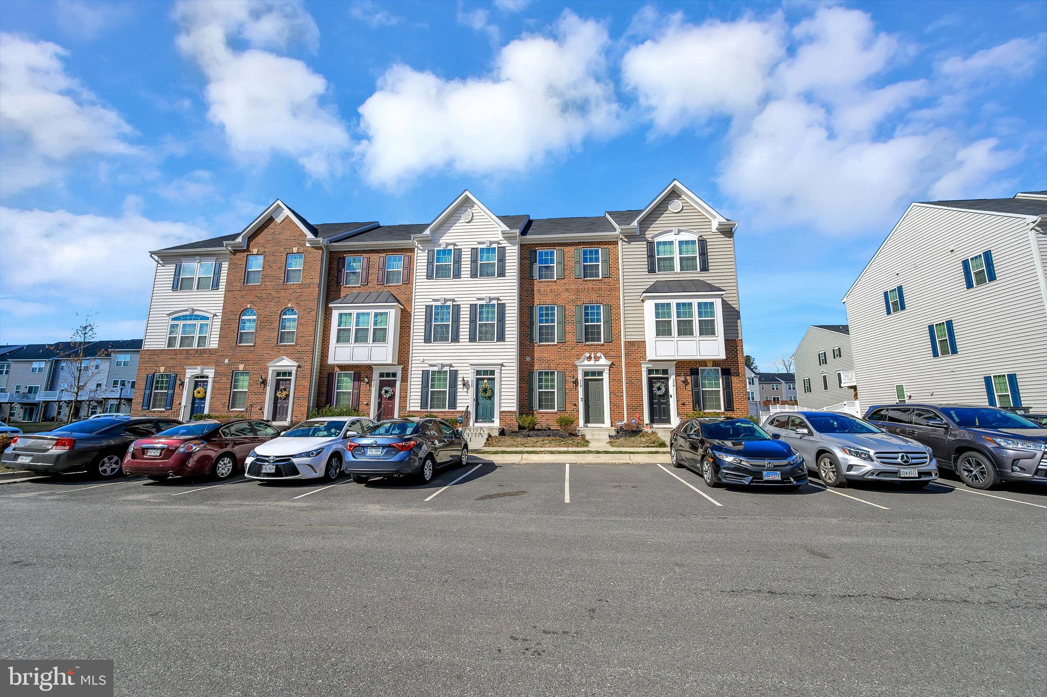 RAPPAHANNOCK LANDING - Residential Lease
