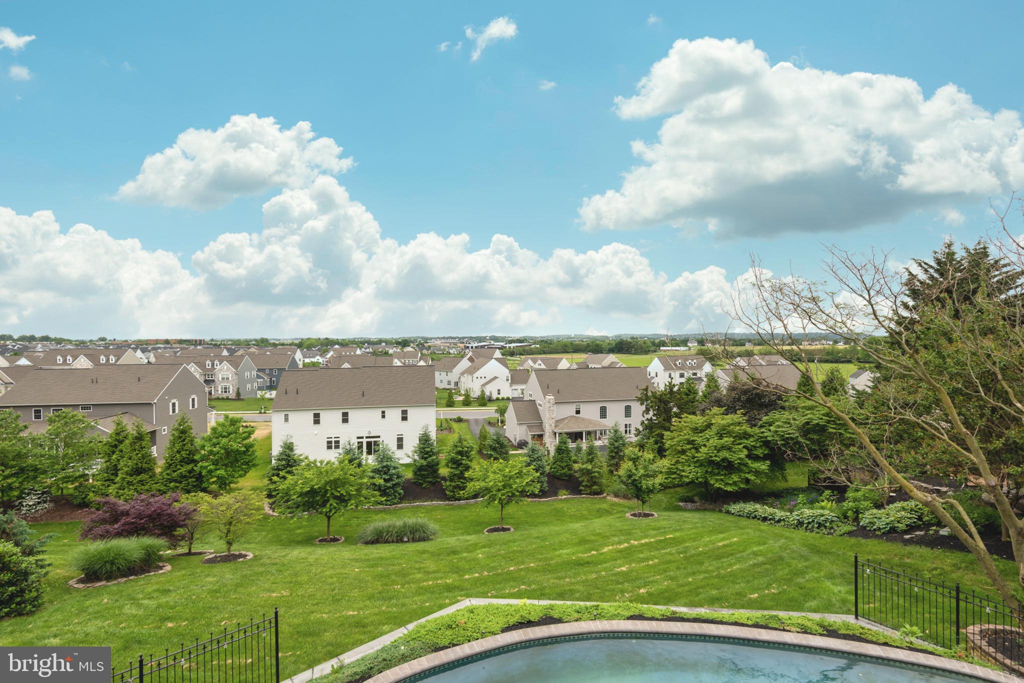 BUCKWOOD HILLS - Residential