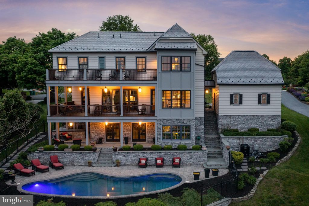 Photo of 11 Oakwood Lane, LITITZ, PA 17543 (MLS # PALA2064788)