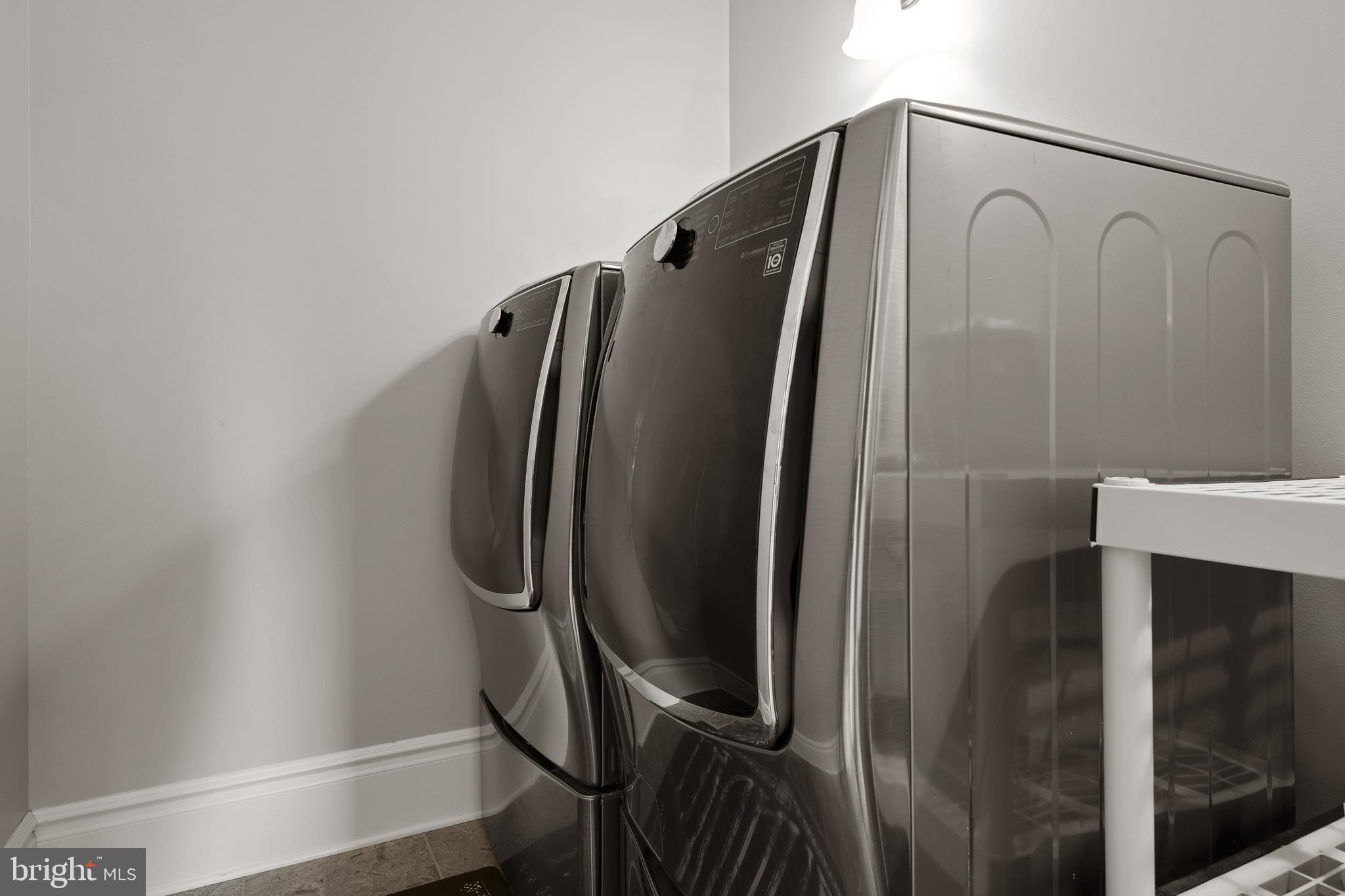 BUCKWOOD HILLS - Residential