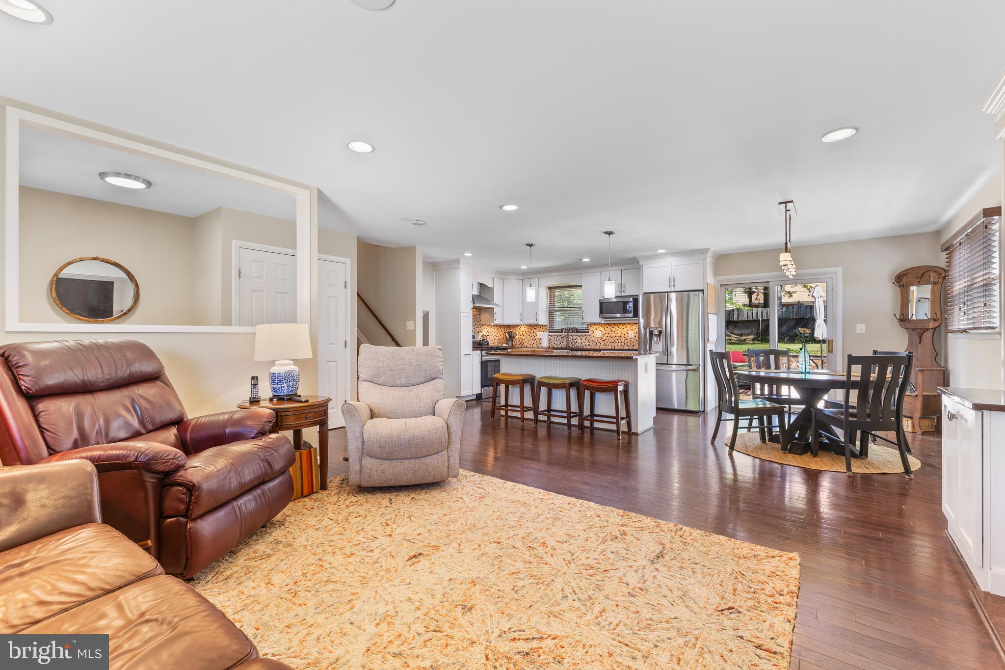 NORTH SPRINGFIELD - Residential