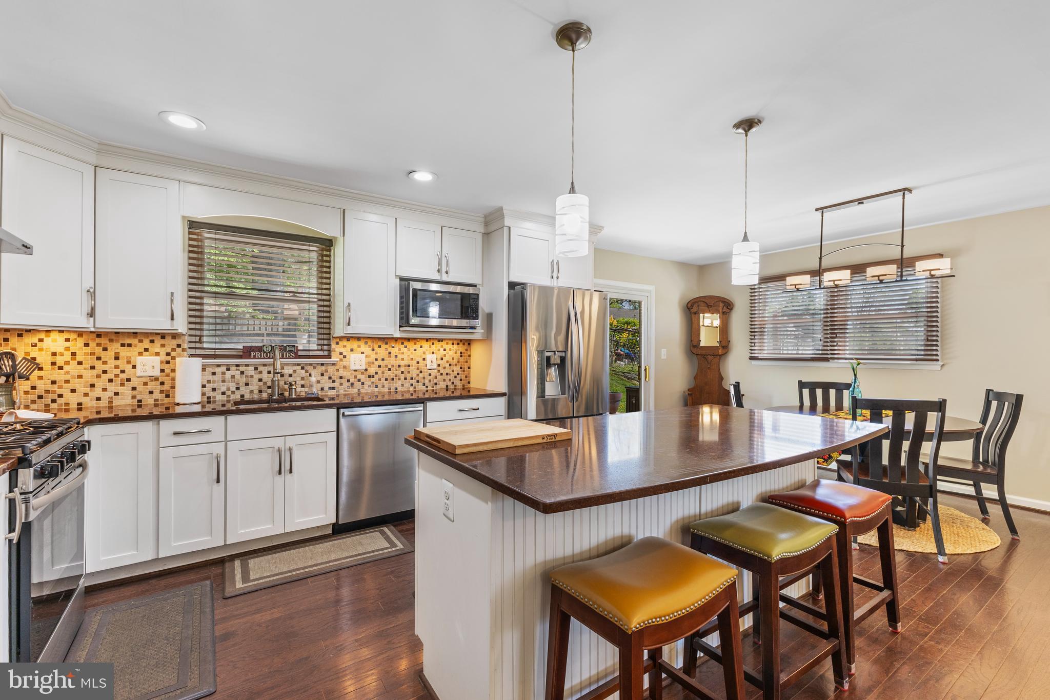 NORTH SPRINGFIELD - Residential