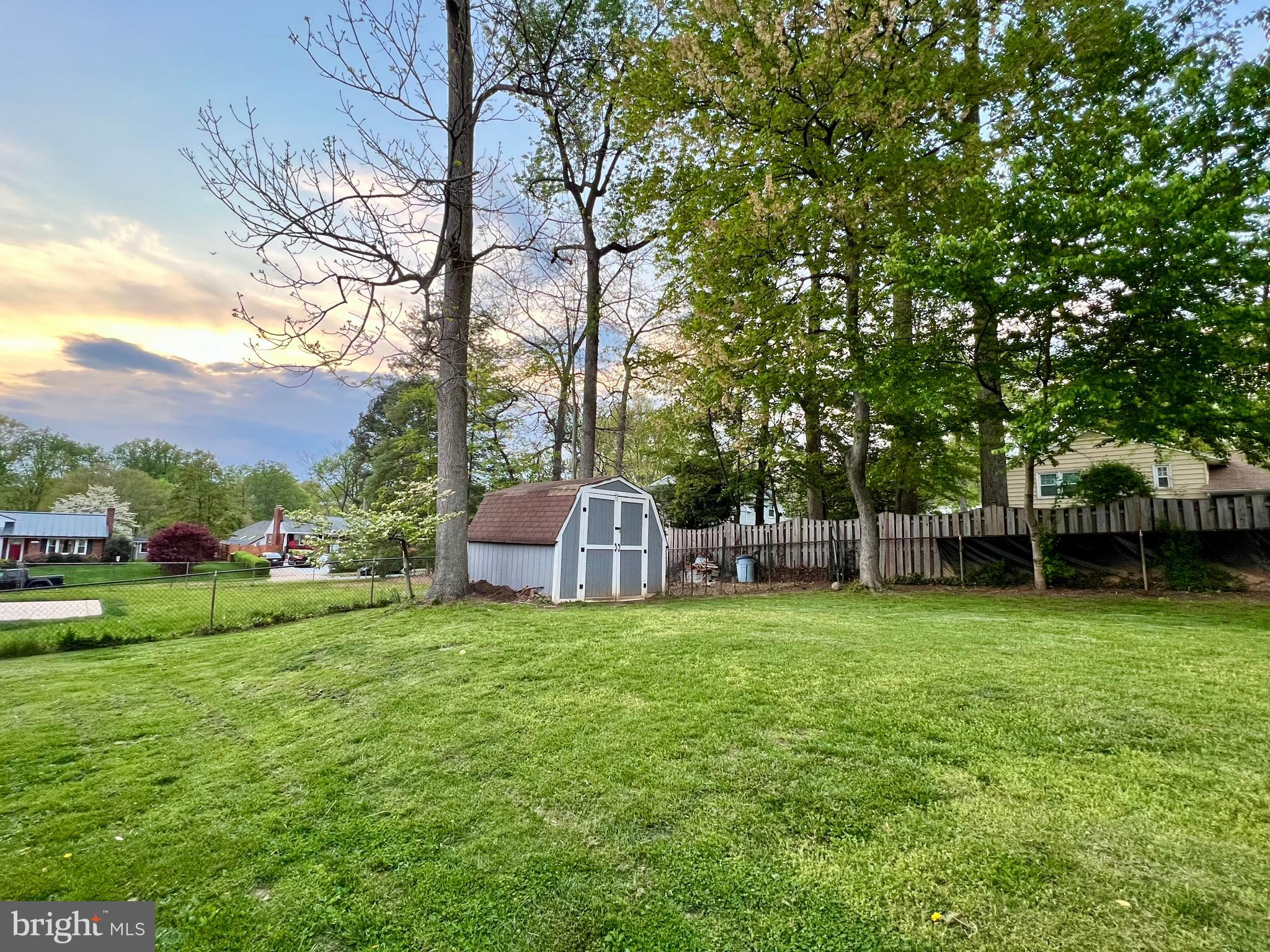 NORTH SPRINGFIELD - Residential