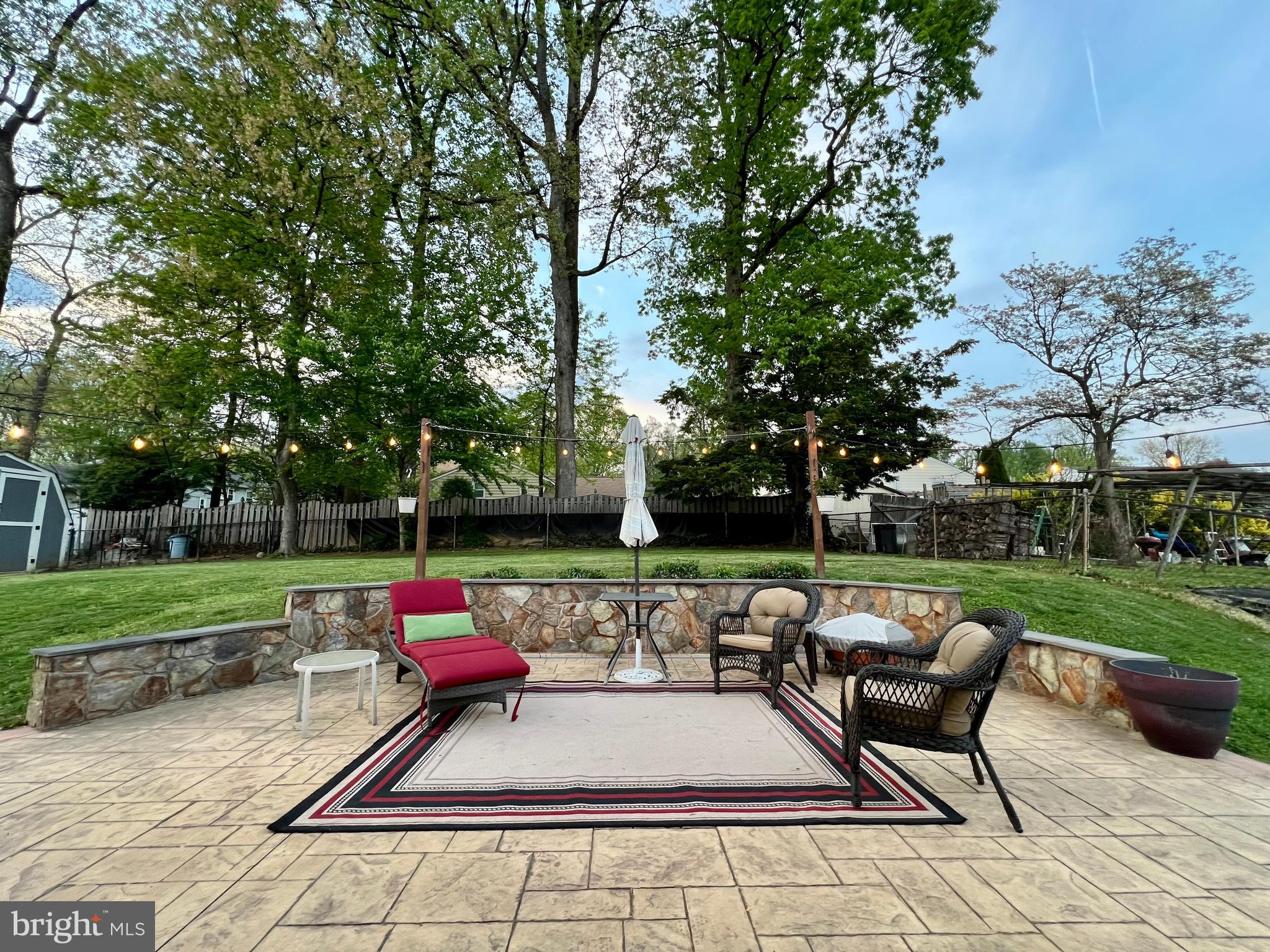 NORTH SPRINGFIELD - Residential