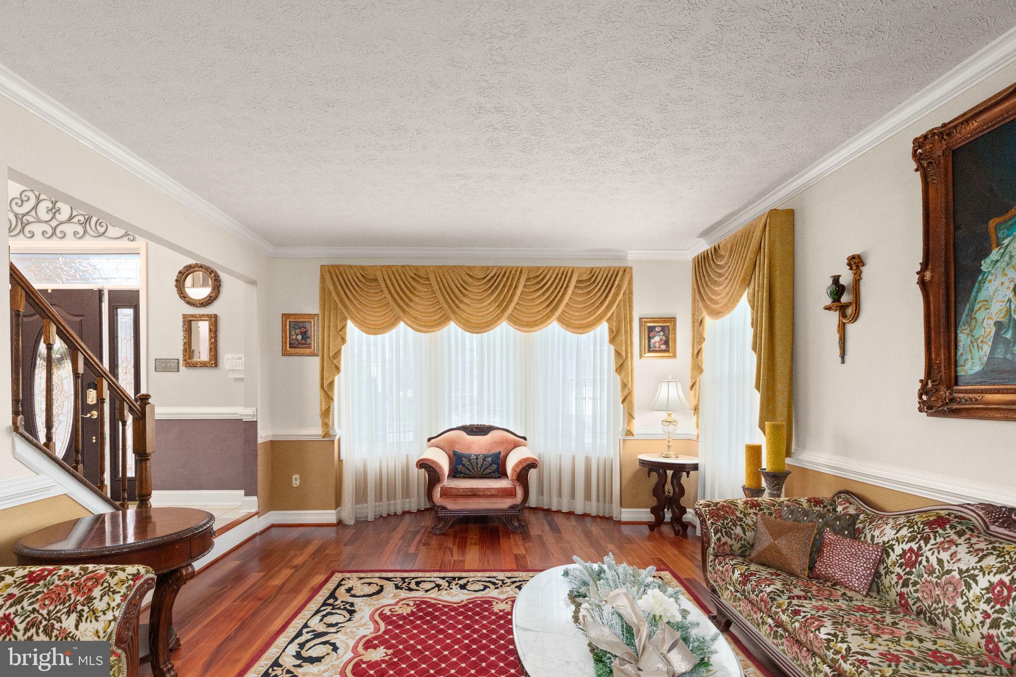 CLOVERFIELD - Residential