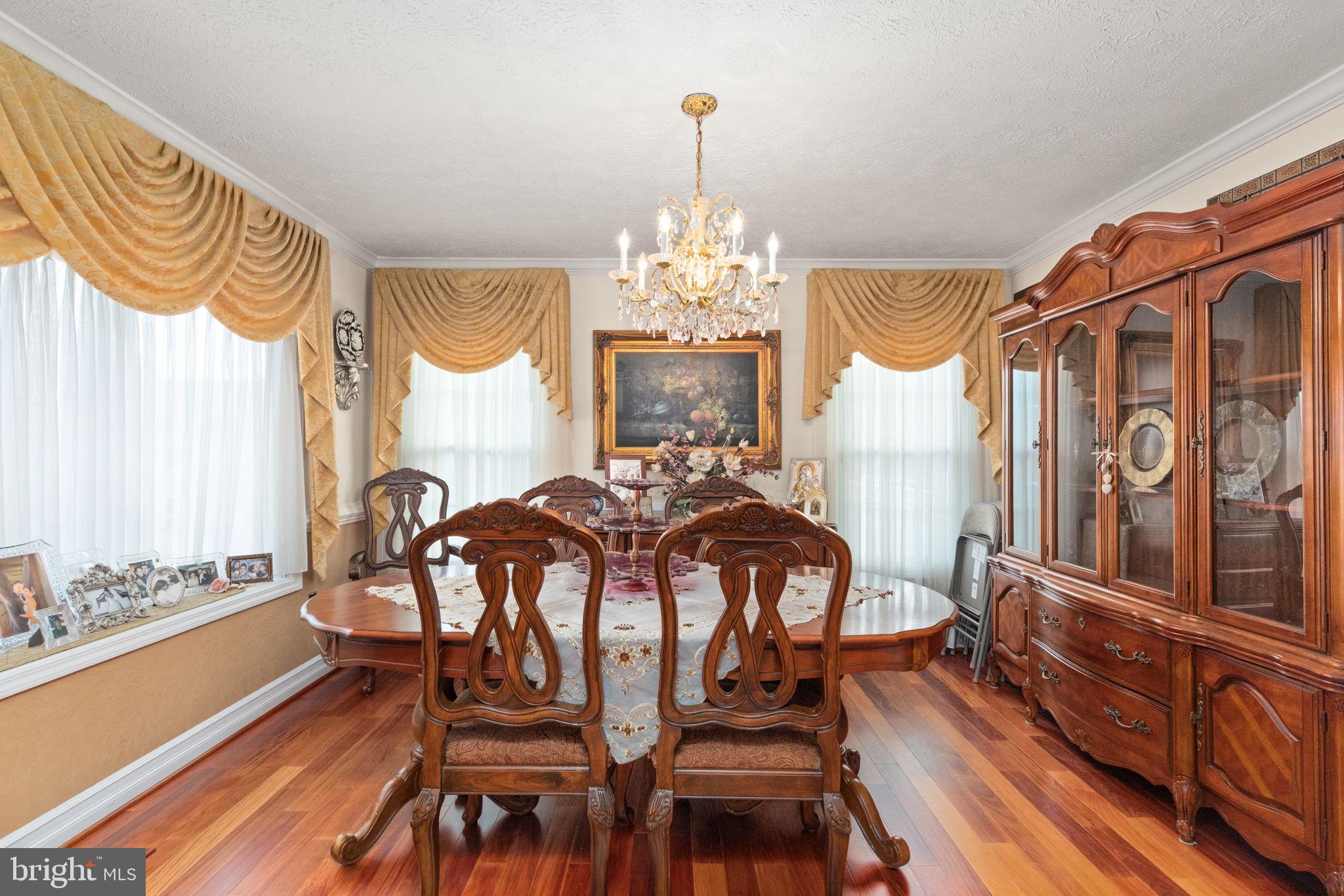 CLOVERFIELD - Residential