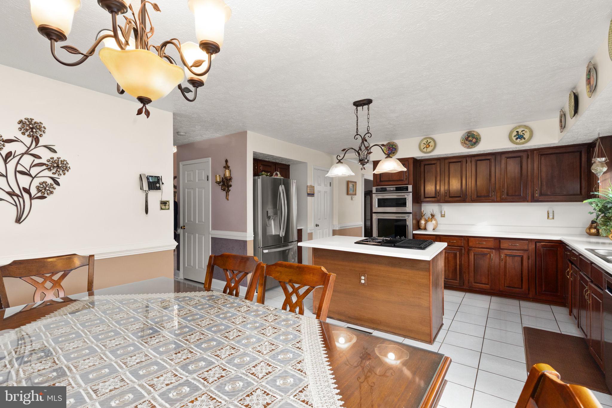 CLOVERFIELD - Residential