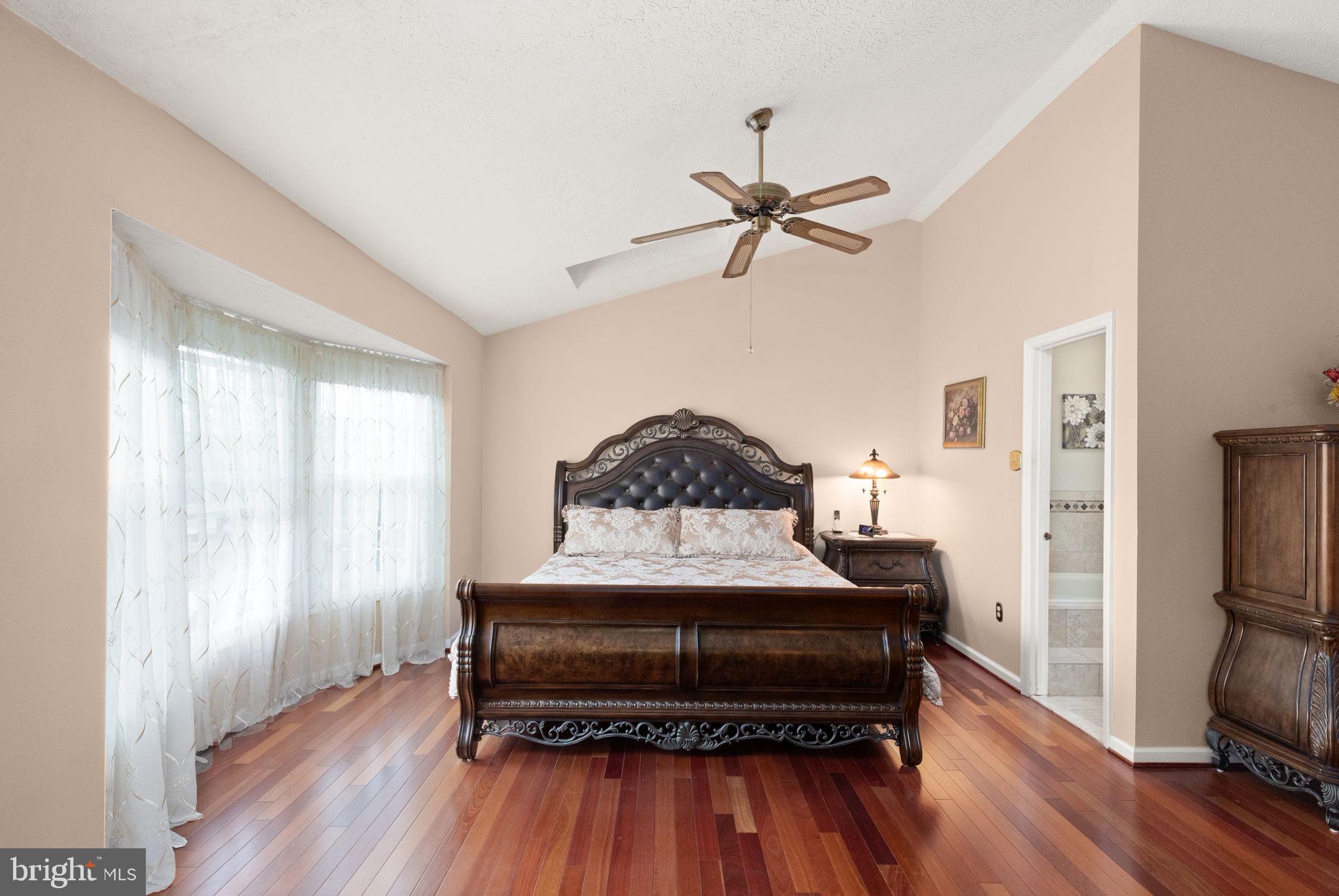 CLOVERFIELD - Residential