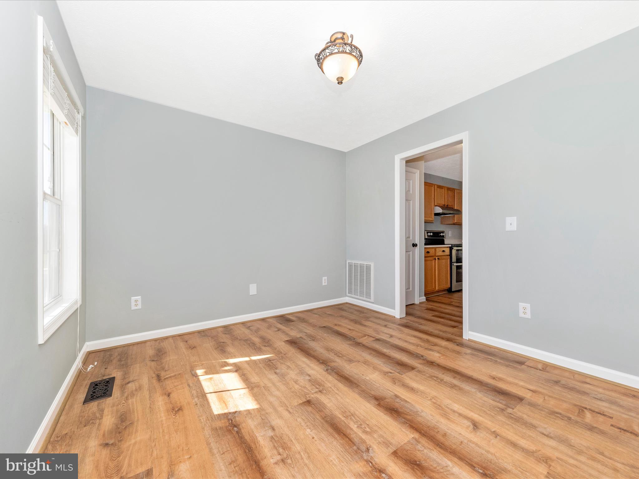 MEADOWLANDS - Residential