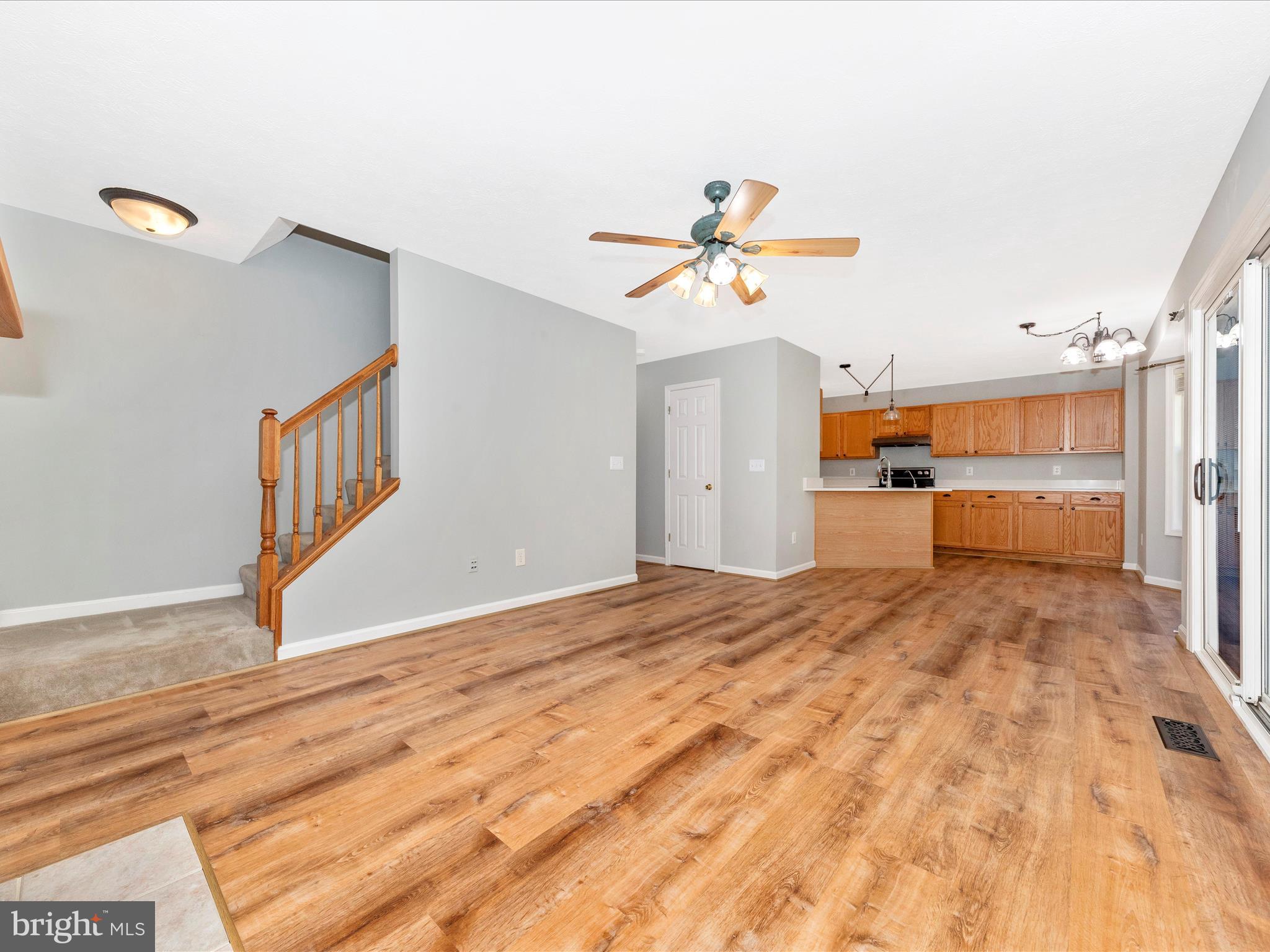 MEADOWLANDS - Residential