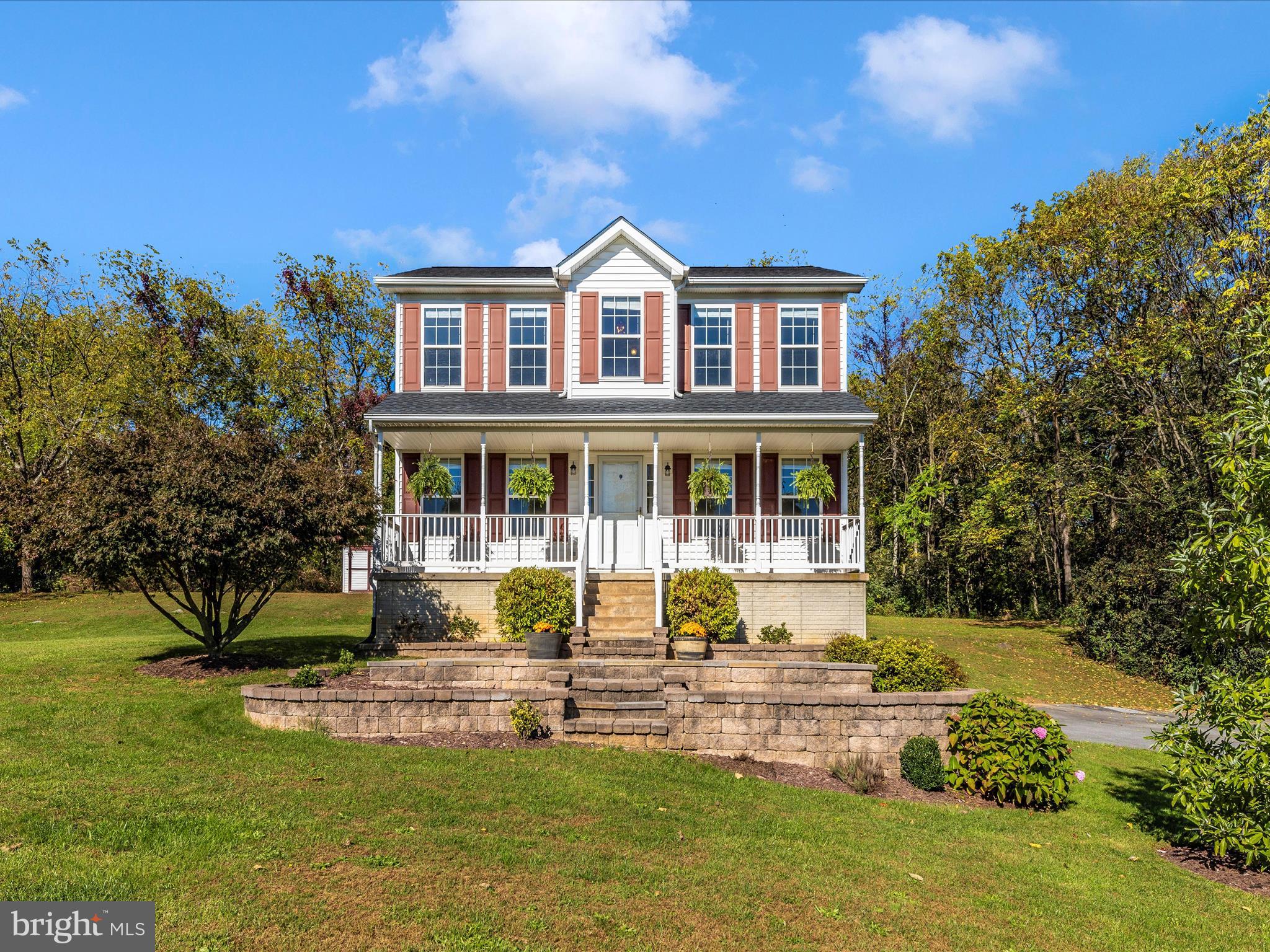 MEADOWLANDS - Residential