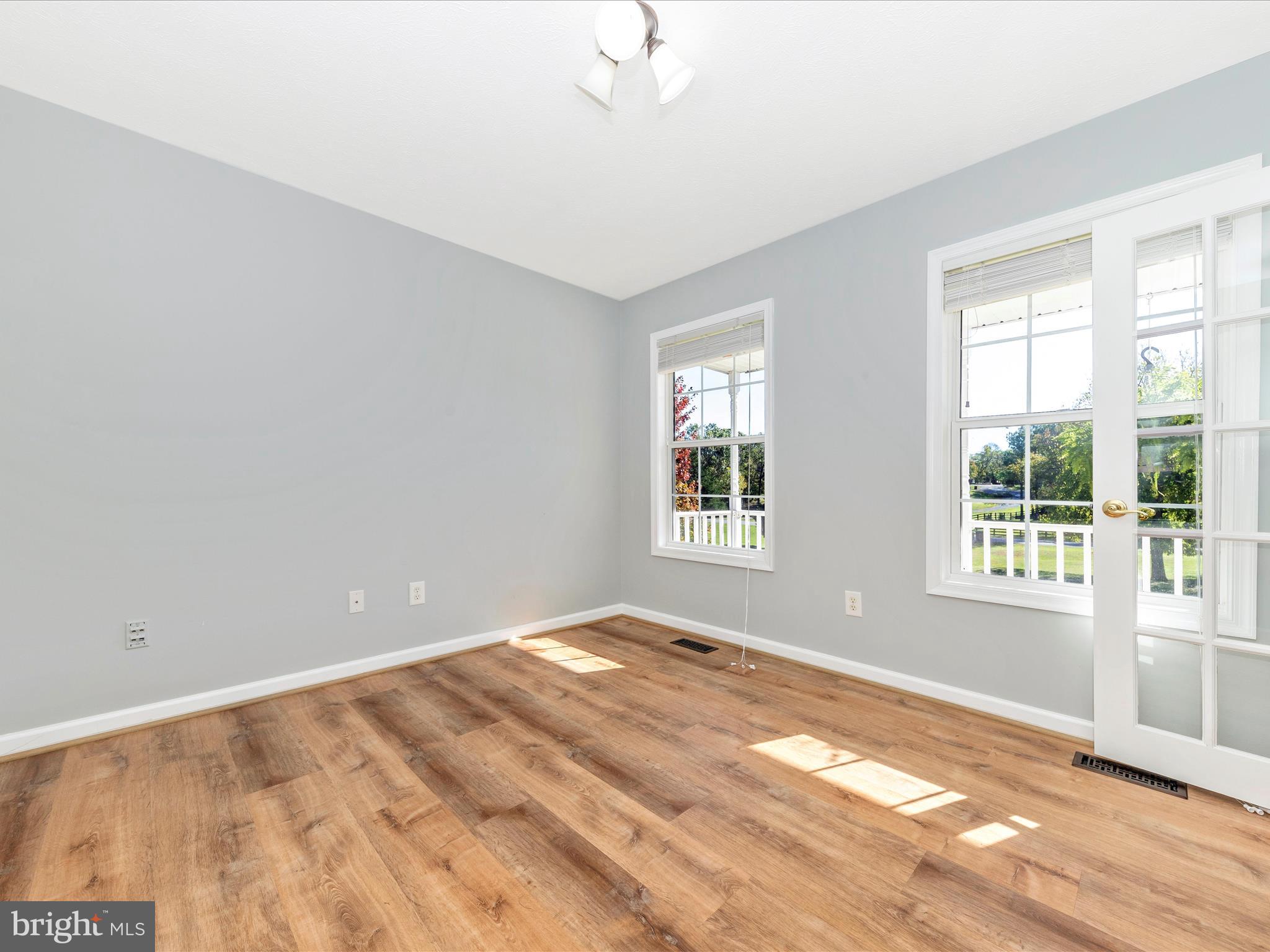 MEADOWLANDS - Residential