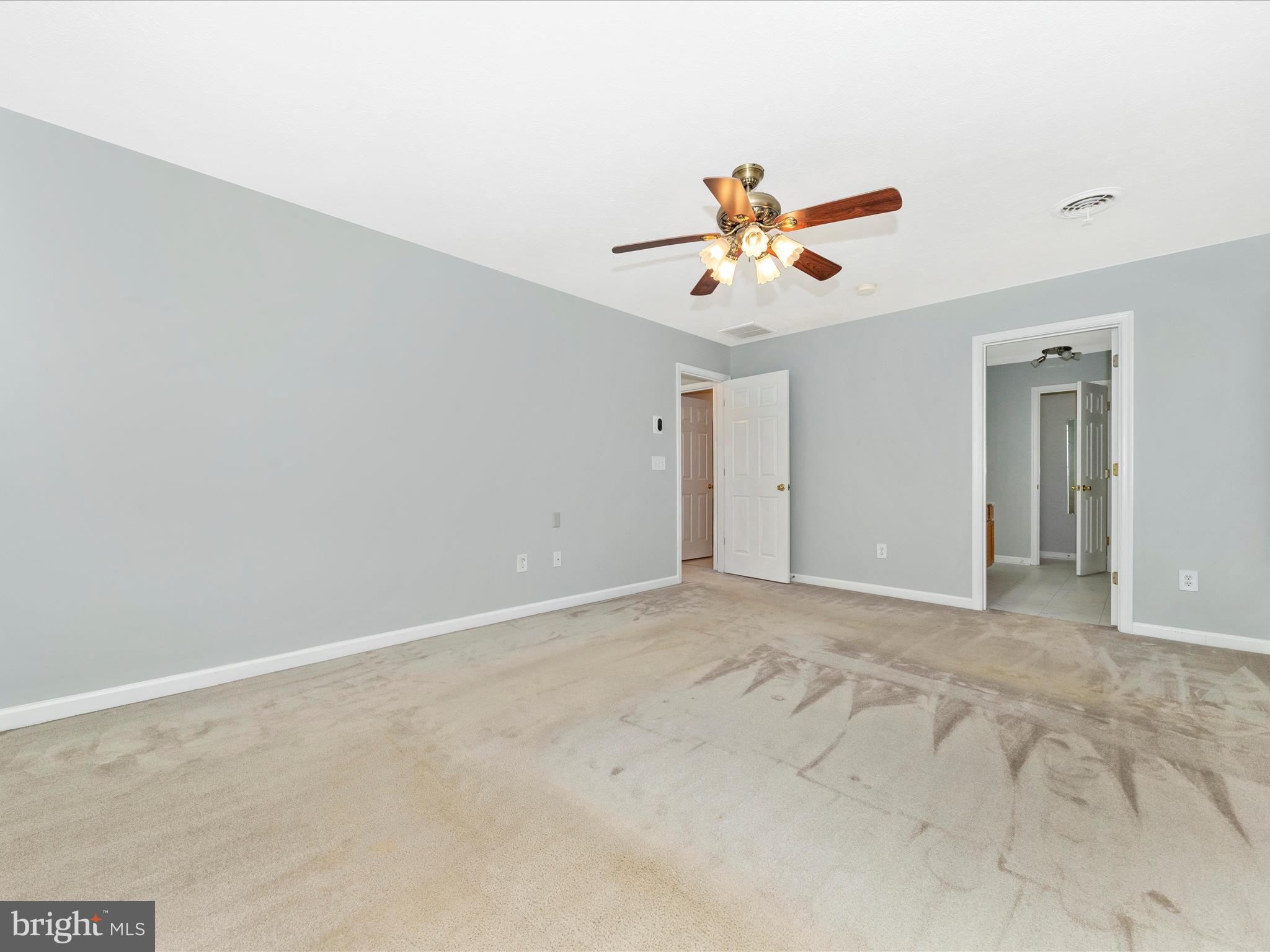 MEADOWLANDS - Residential