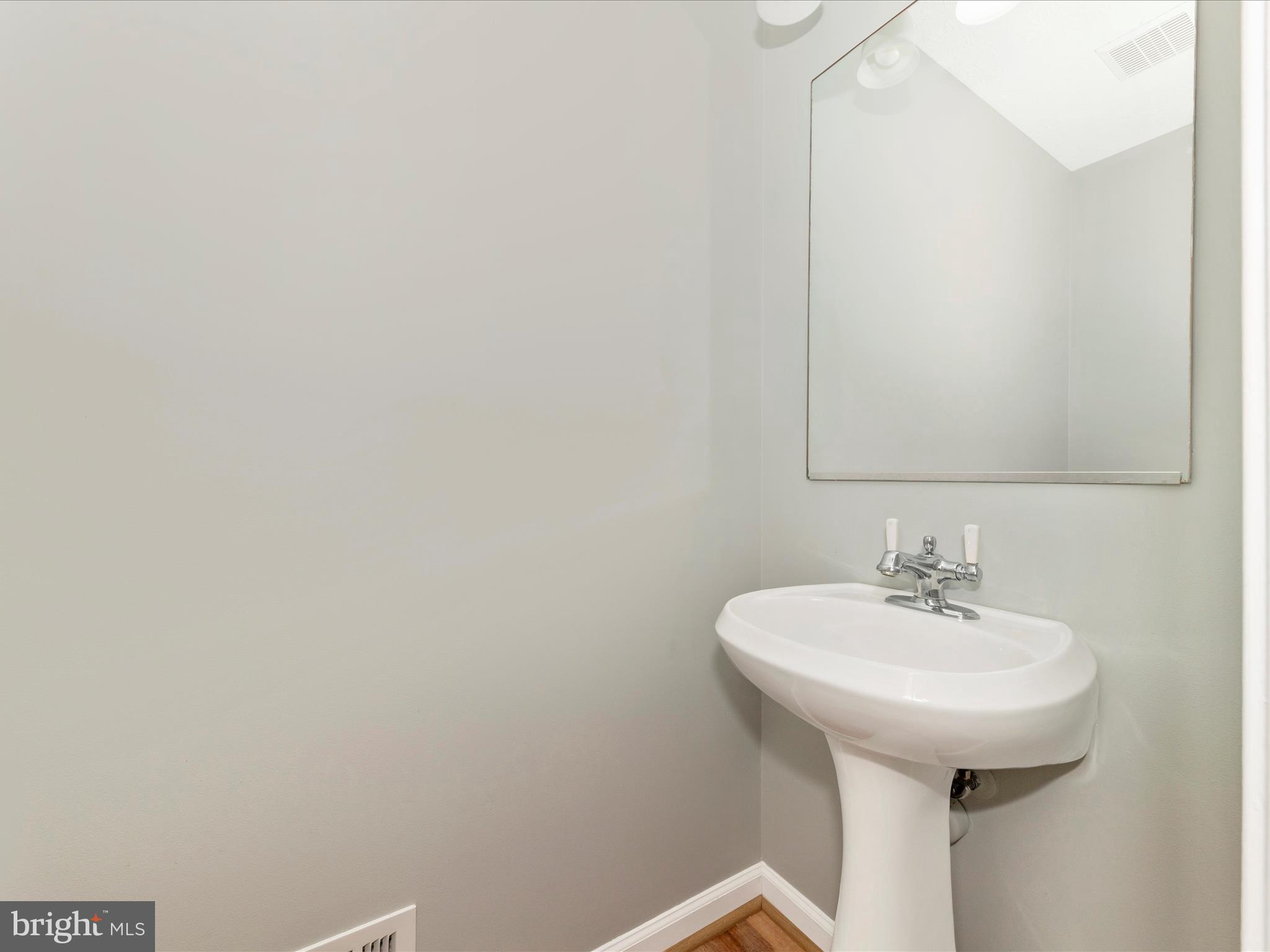 MEADOWLANDS - Residential