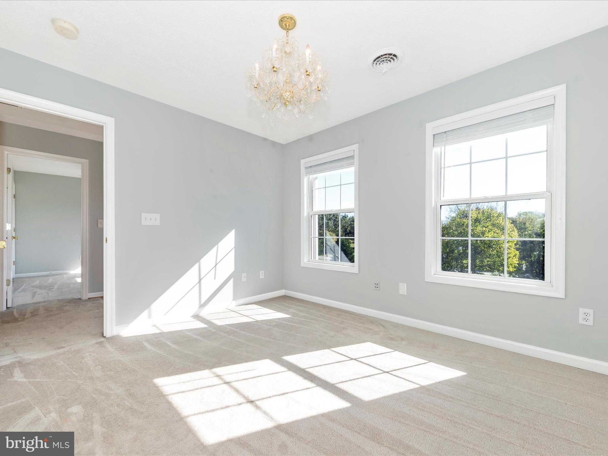 MEADOWLANDS - Residential