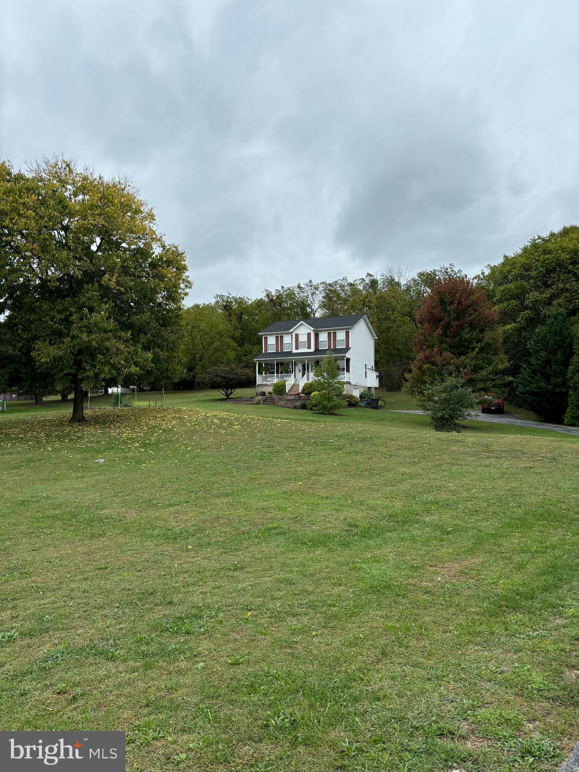 MEADOWLANDS - Residential