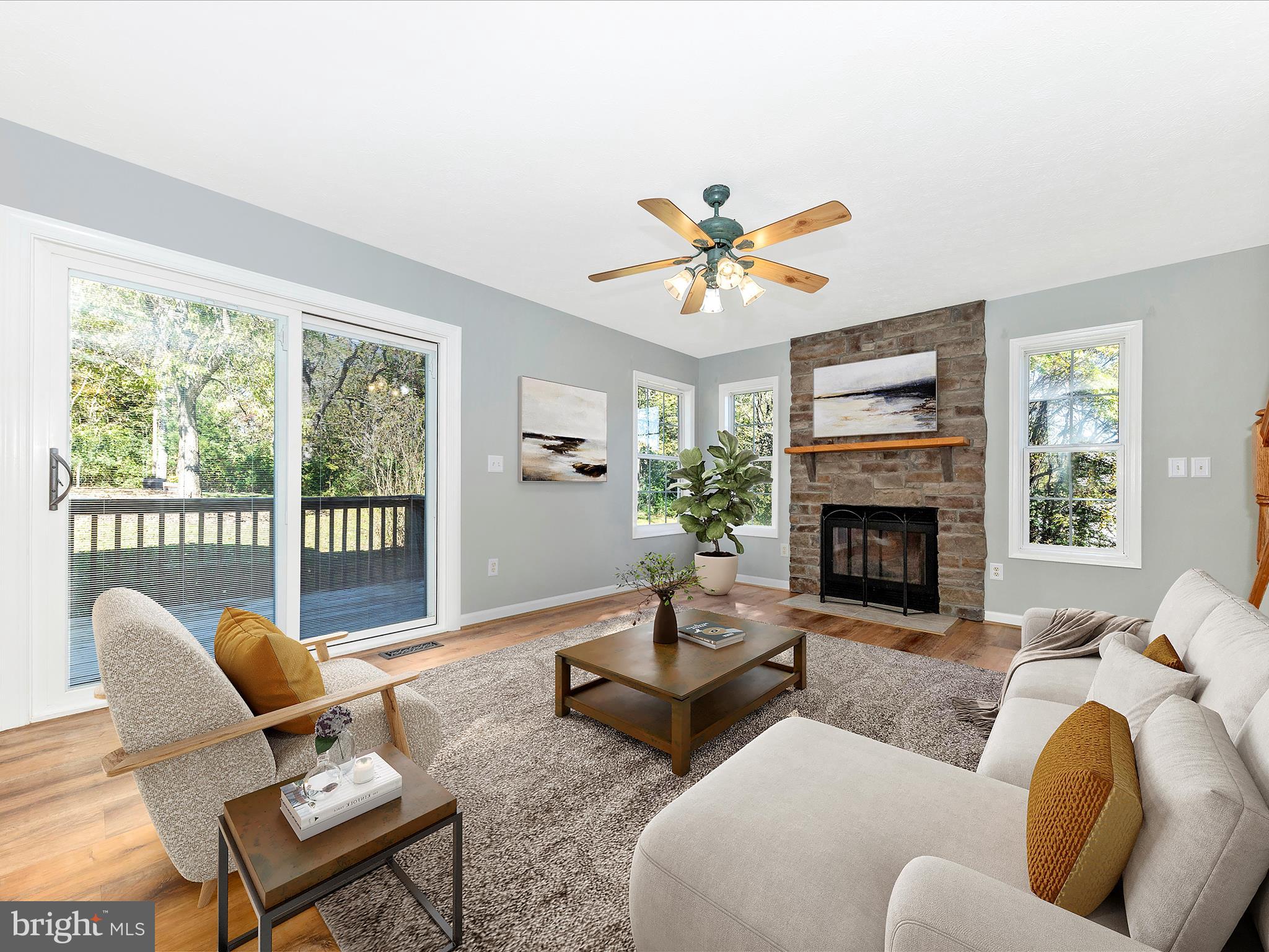 MEADOWLANDS - Residential