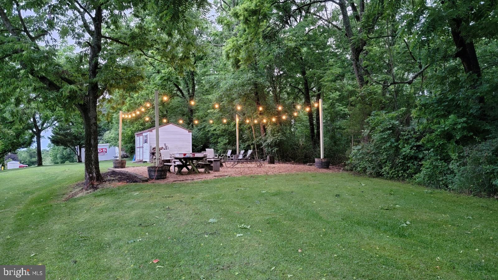 MEADOWLANDS - Residential