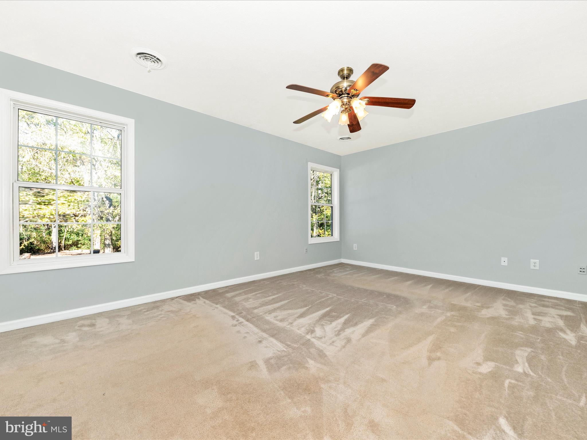 MEADOWLANDS - Residential