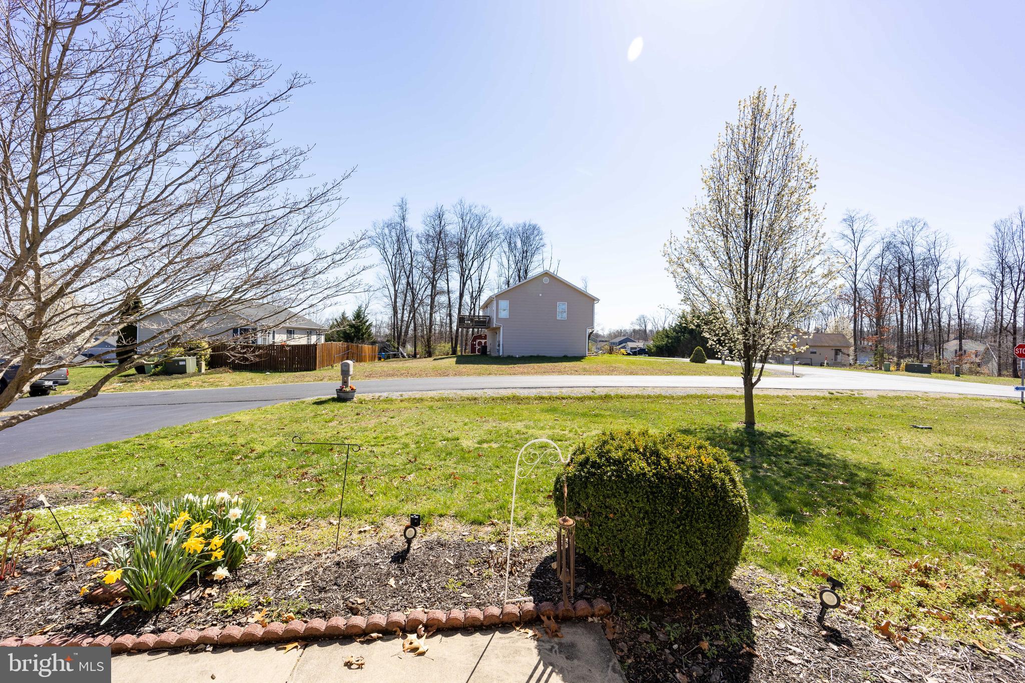 MIDDLE CREEK MANOR - Residential