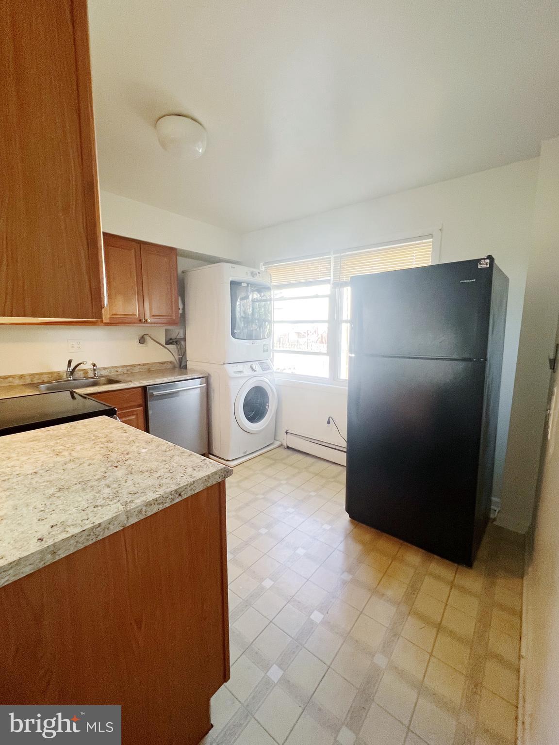 PINEWOOD SOUTH - Residential