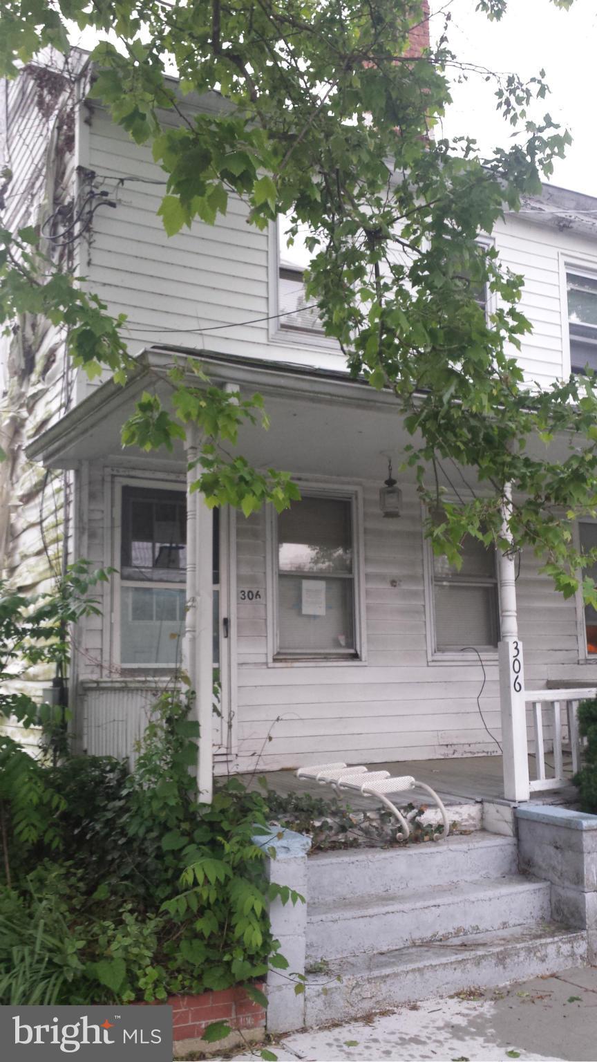 CRUMPTON - Residential