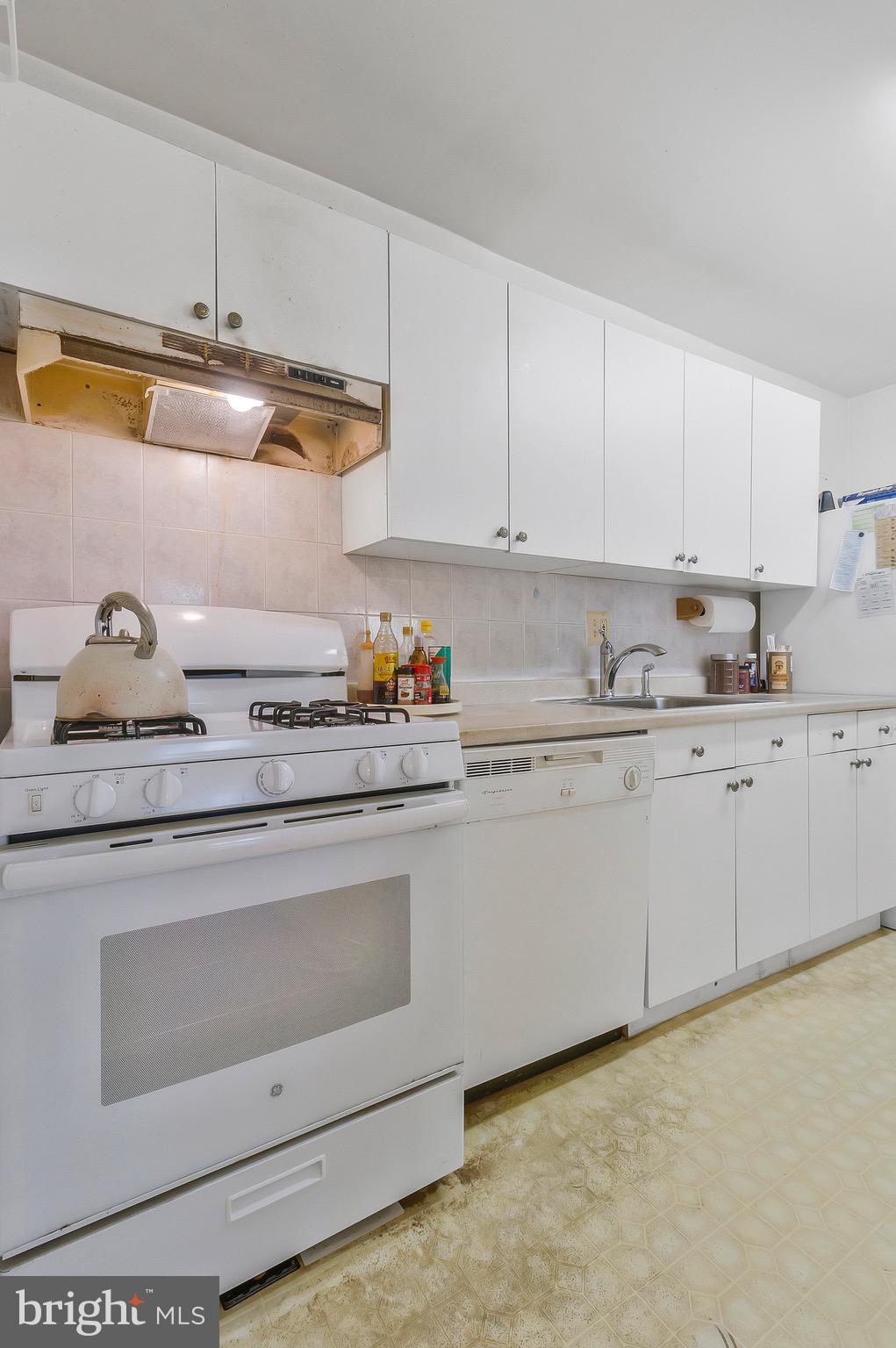 BETHESDA PARK - Residential