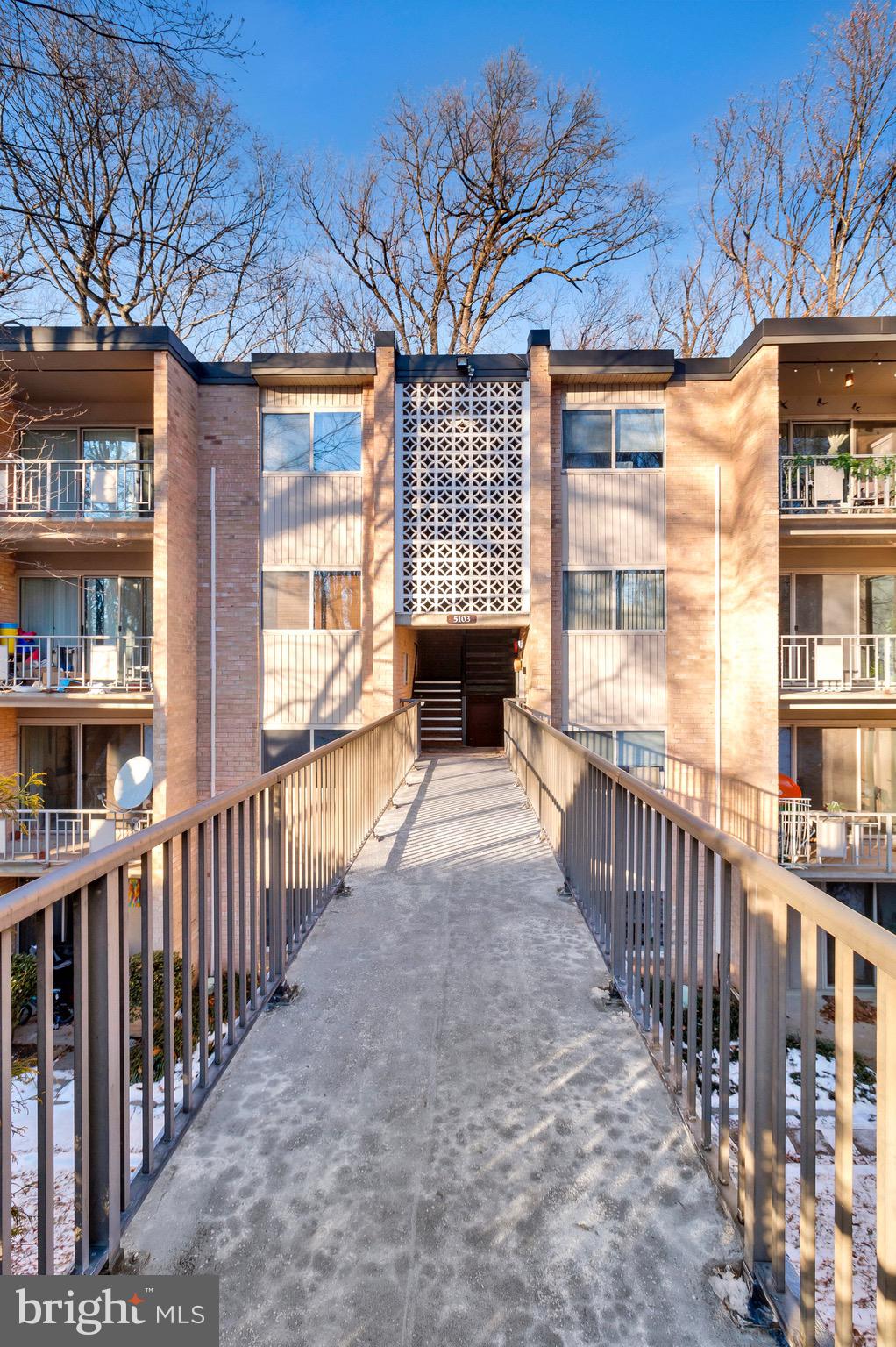 BETHESDA PARK - Residential