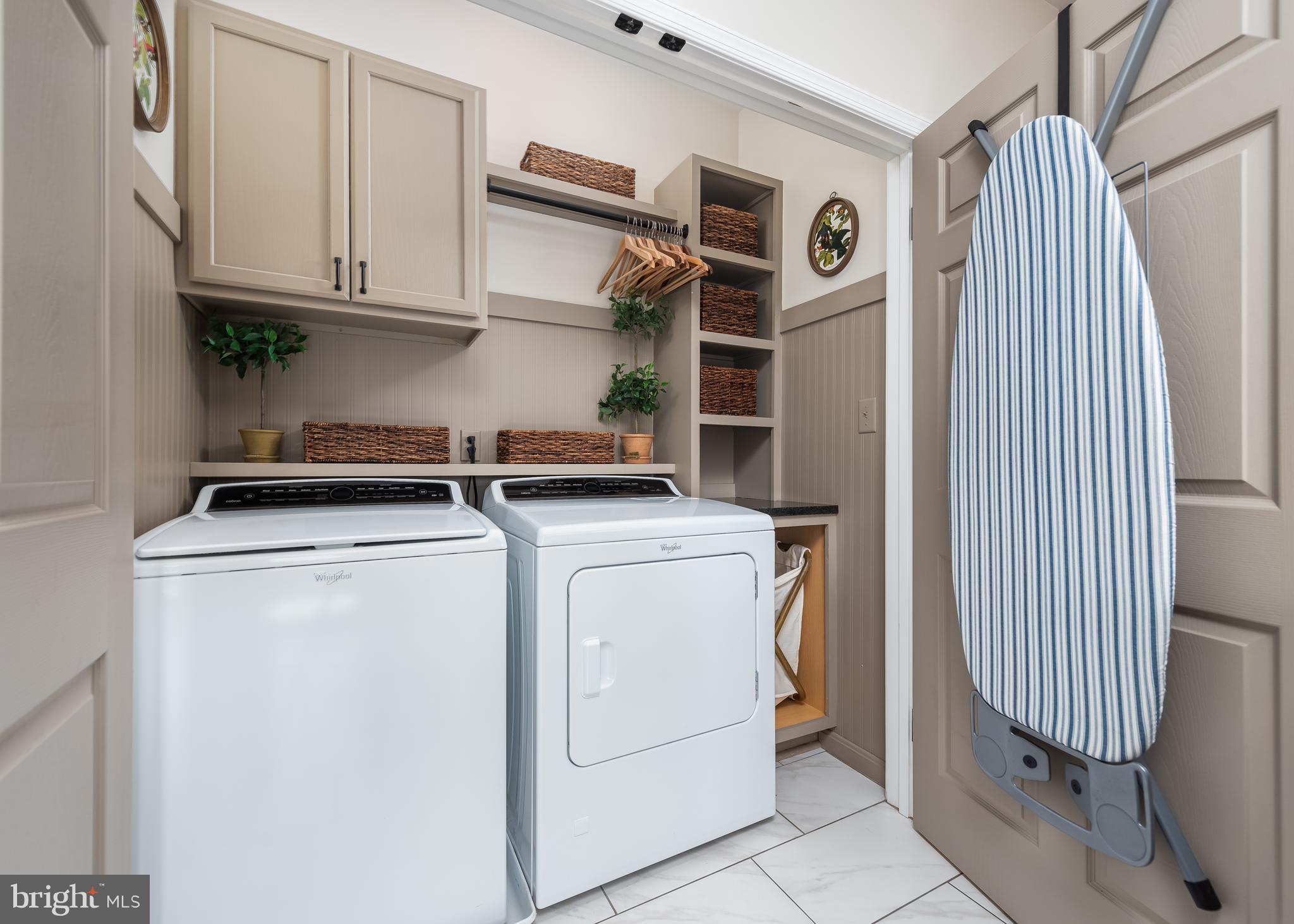 FOXLEIGH MEADOWS - Residential