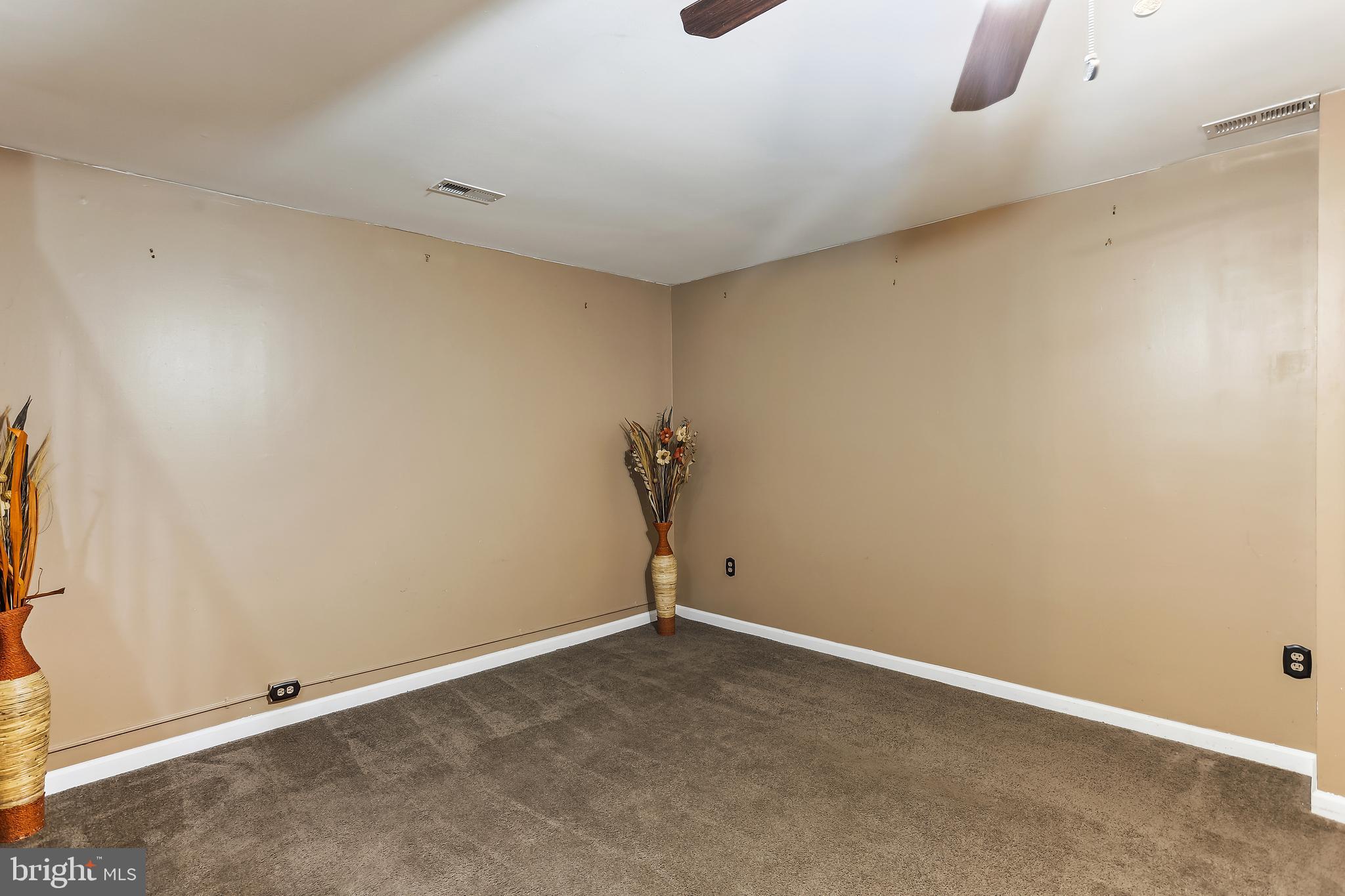 REGENCY TOWNS - PLAT 5 - Residential