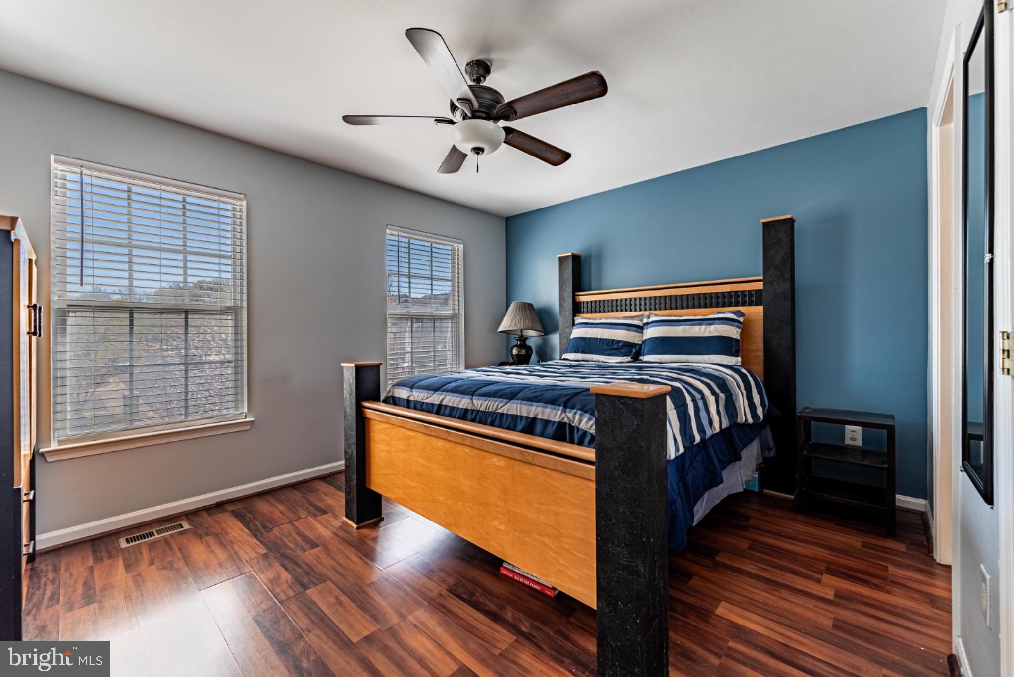 ROLLING OAKS - Residential