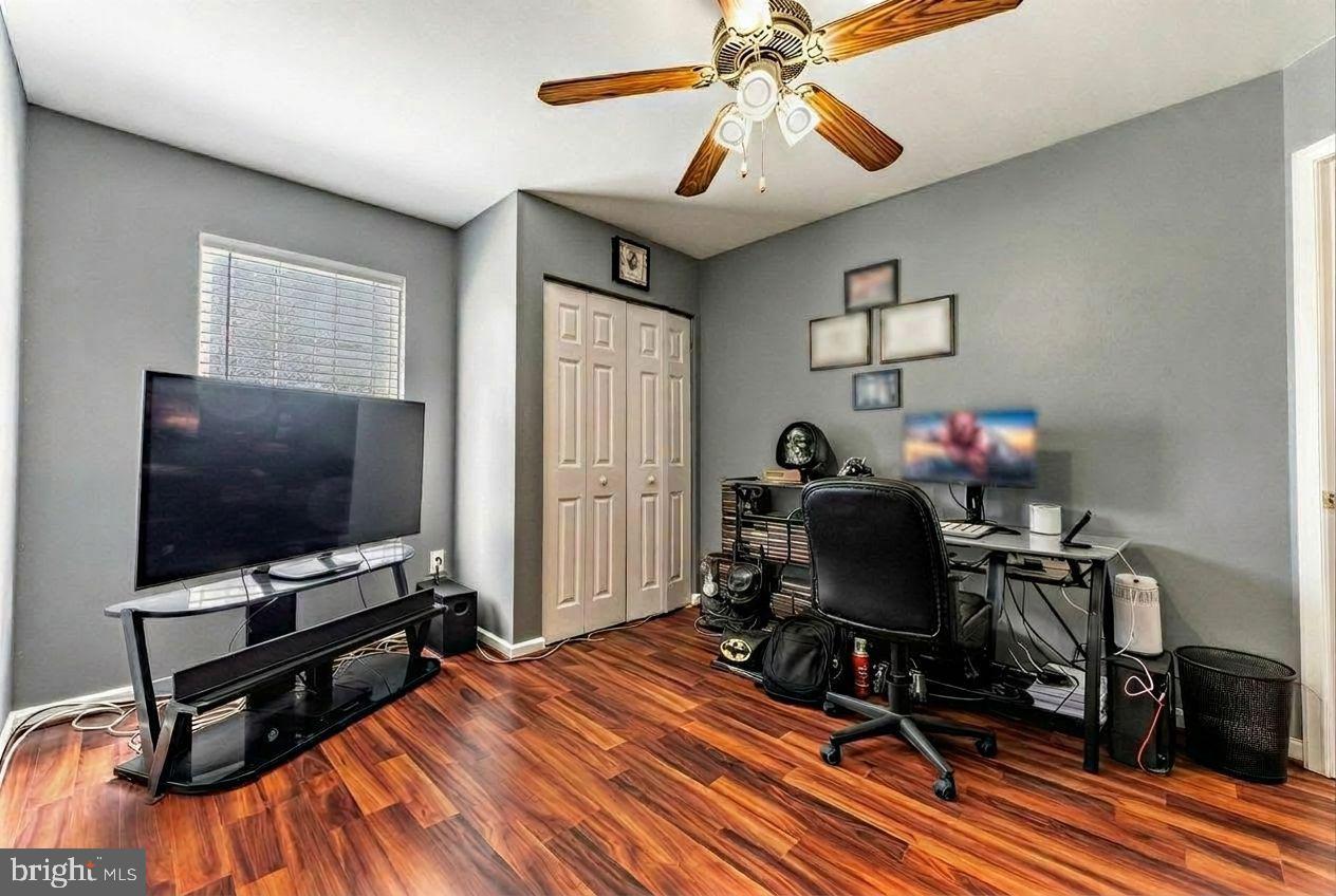 ROLLING OAKS - Residential