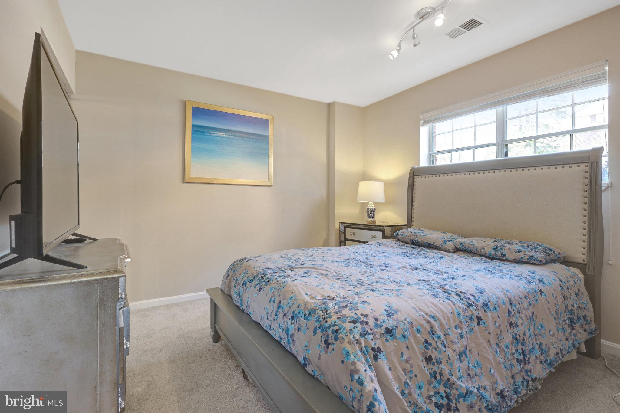 DAVENTRY - Residential