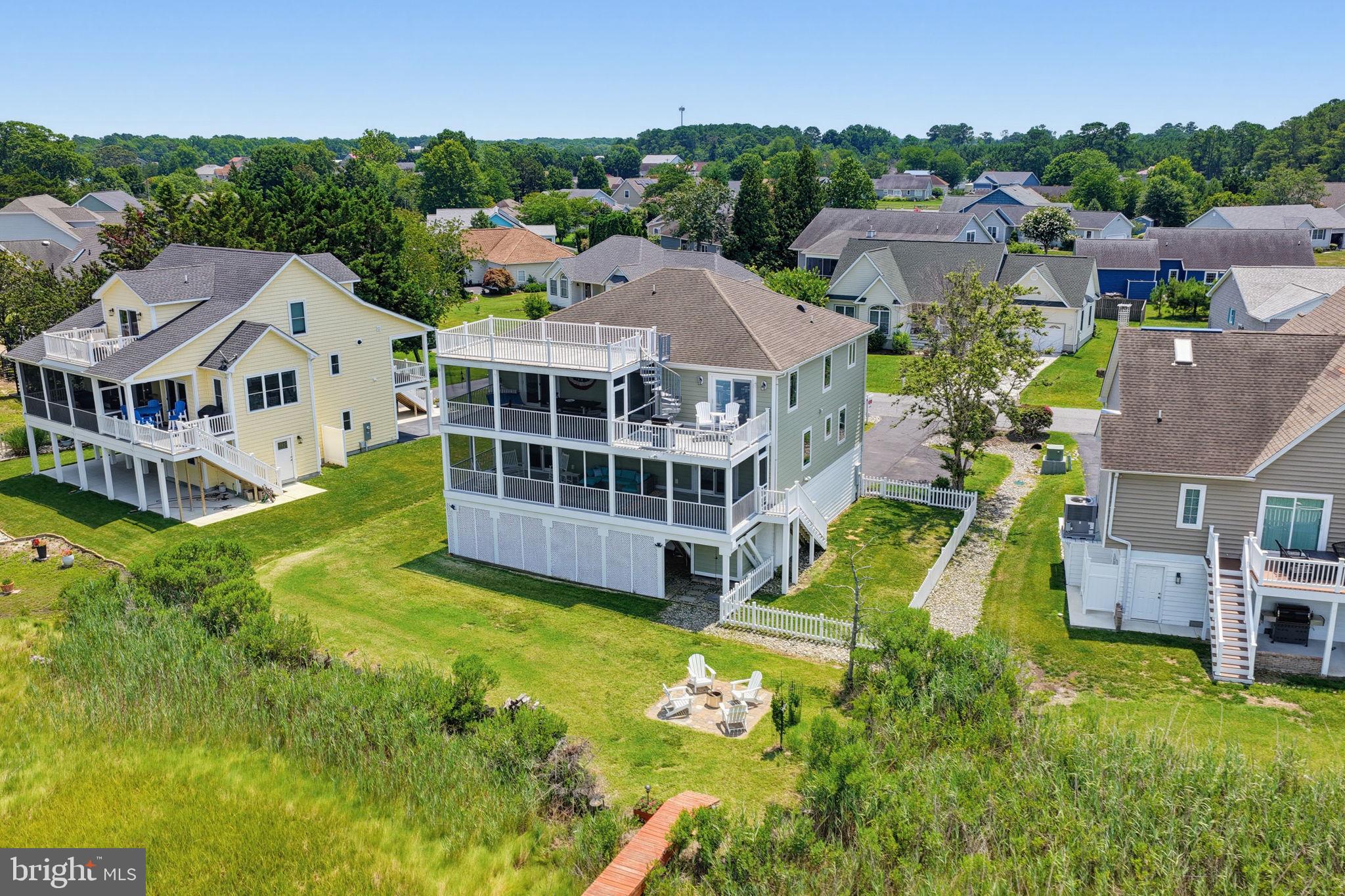 38065 WHITESVIEW CIRCLE