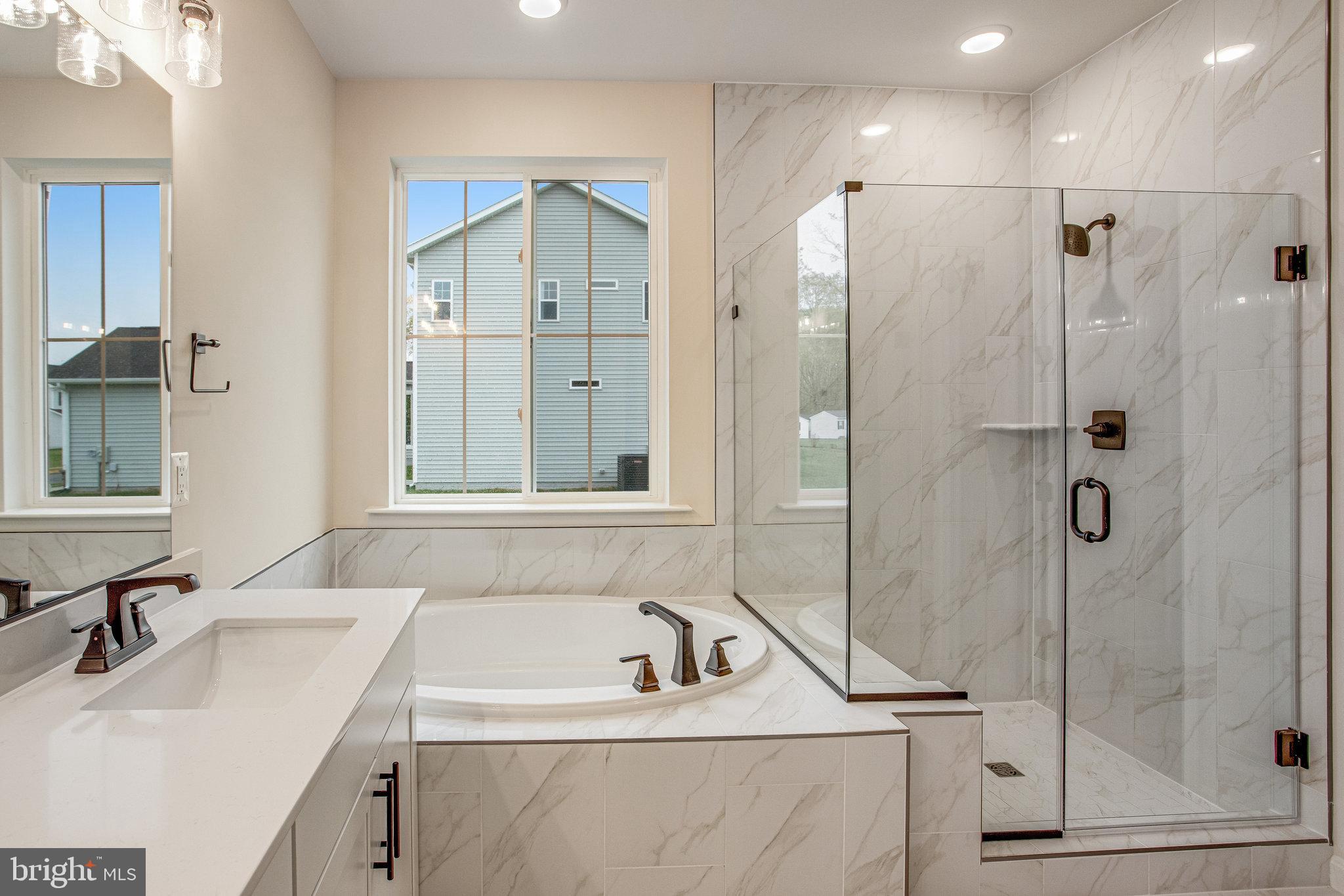 WHITE OAK - Residential