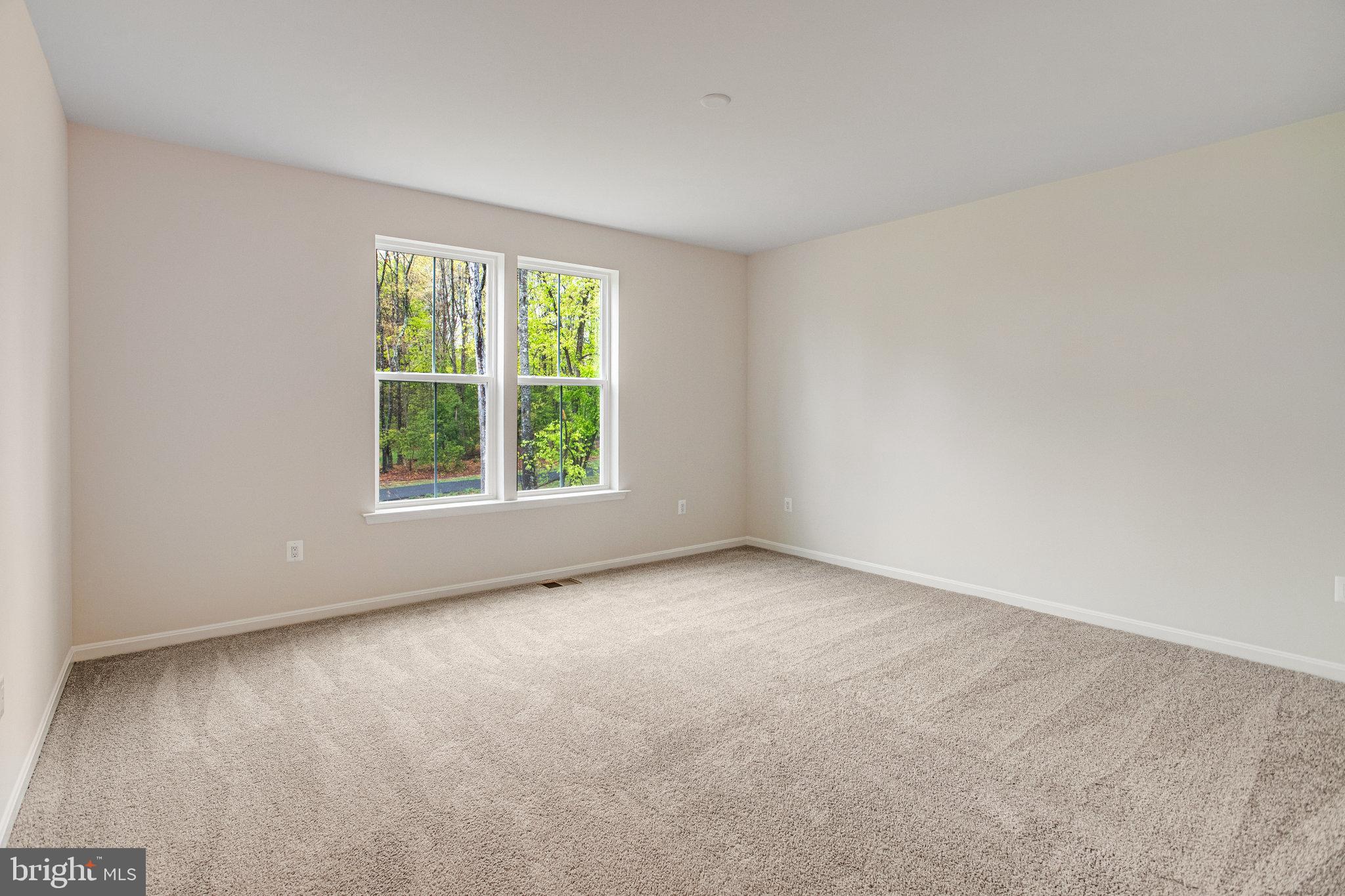 WHITE OAK - Residential