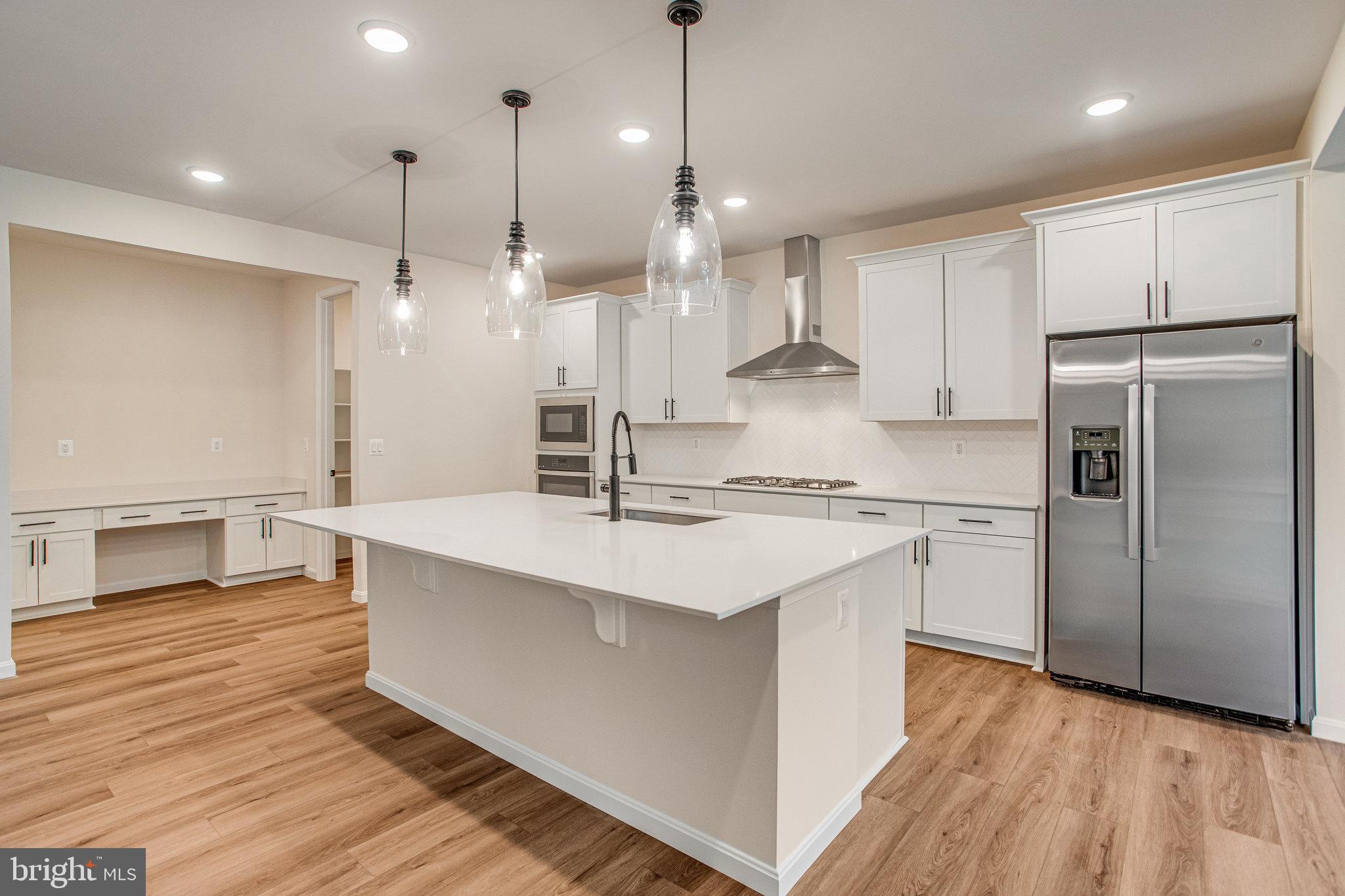 WHITE OAK - Residential