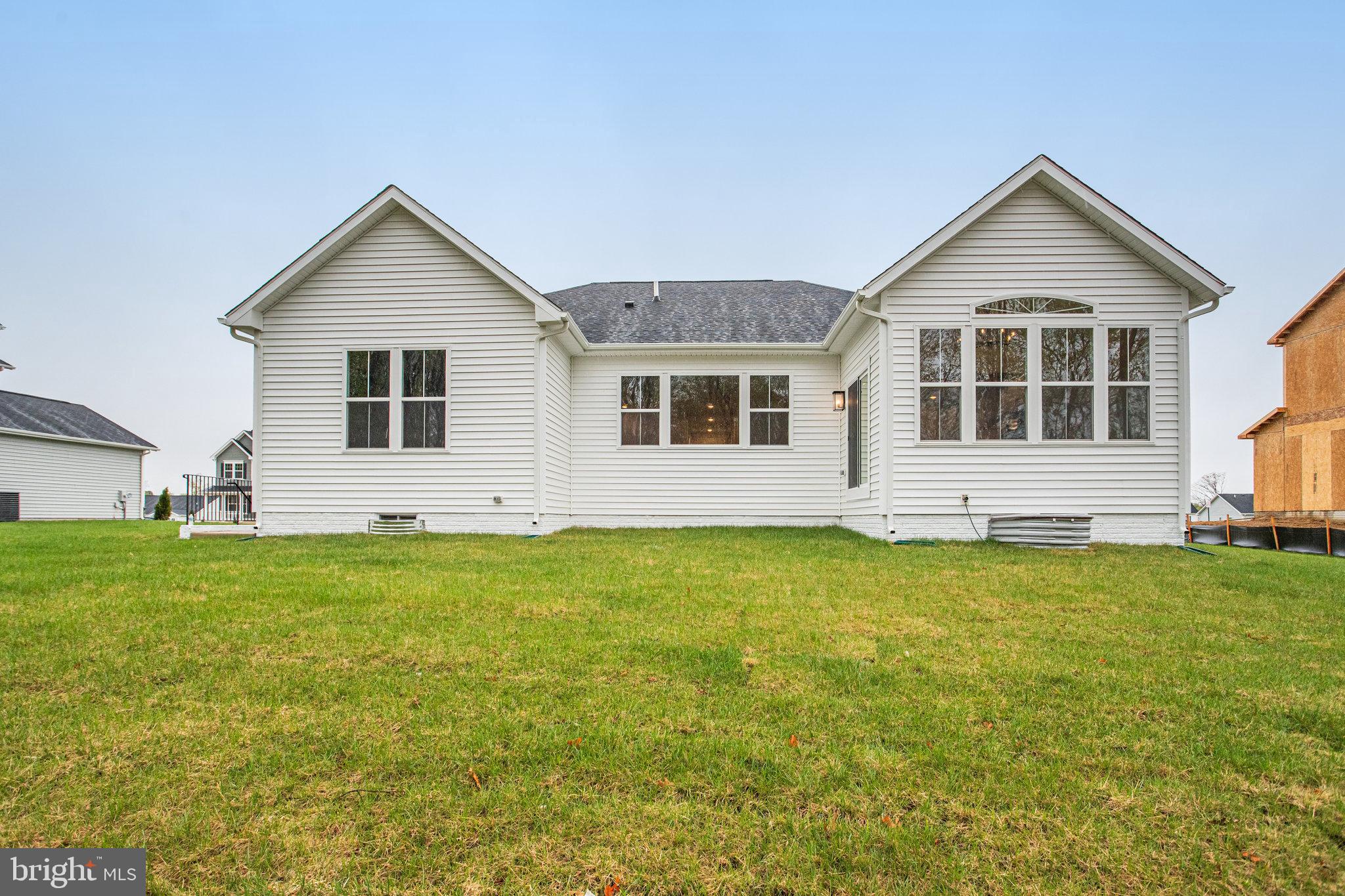 WHITE OAK - Residential