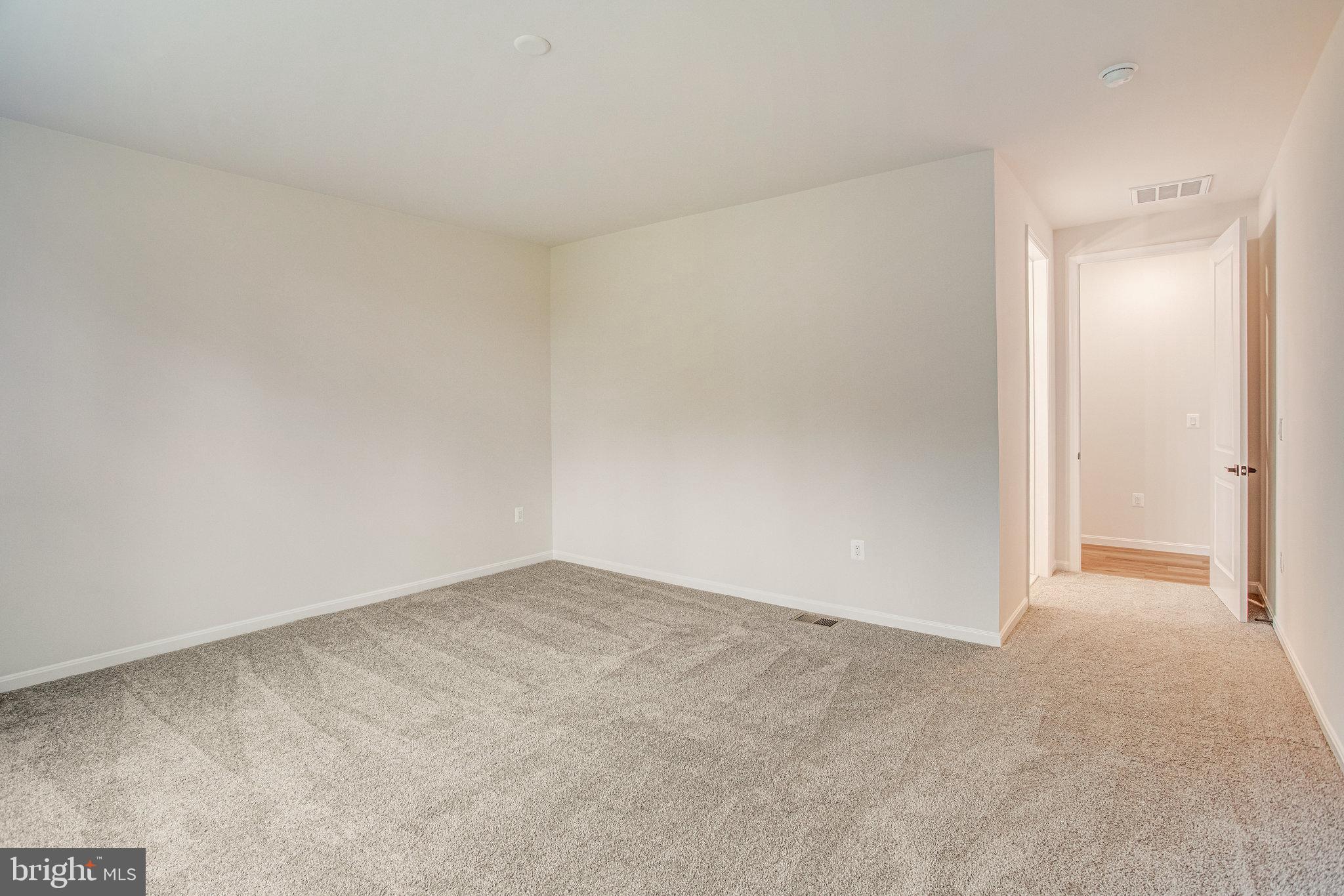 WHITE OAK - Residential