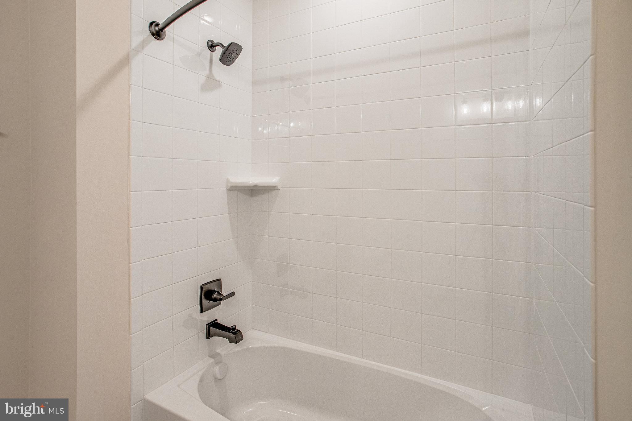 WHITE OAK - Residential