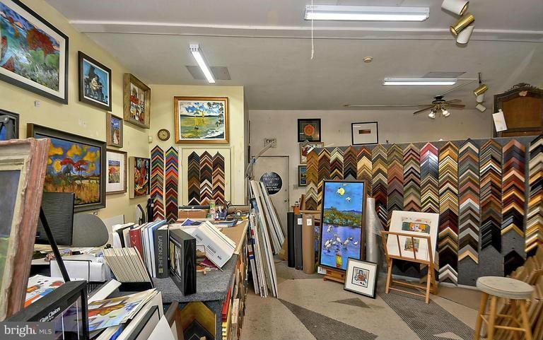 TAKOMA PARK - Commercial Lease