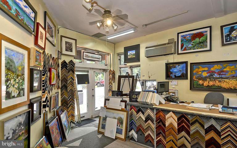 TAKOMA PARK - Commercial Lease