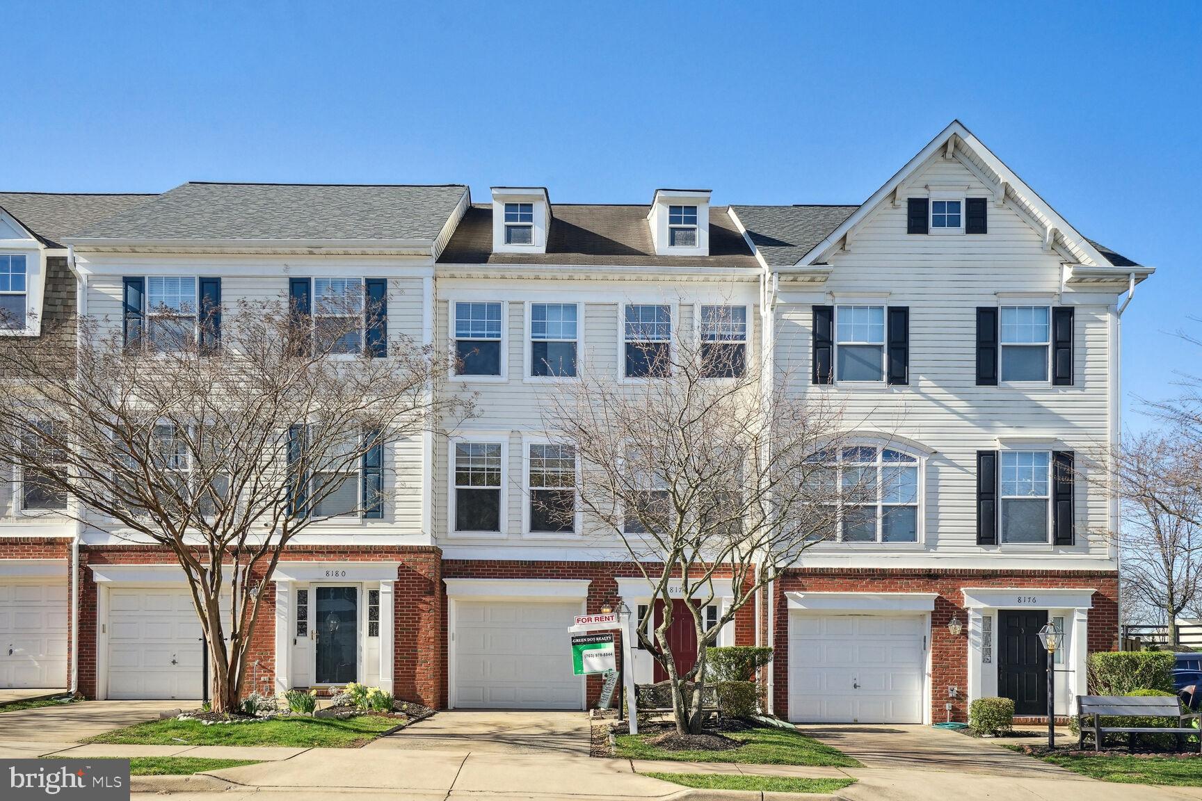 BLOOMS MILL - Residential Lease