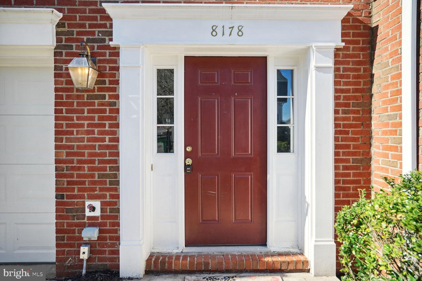 BLOOMS MILL - Residential Lease