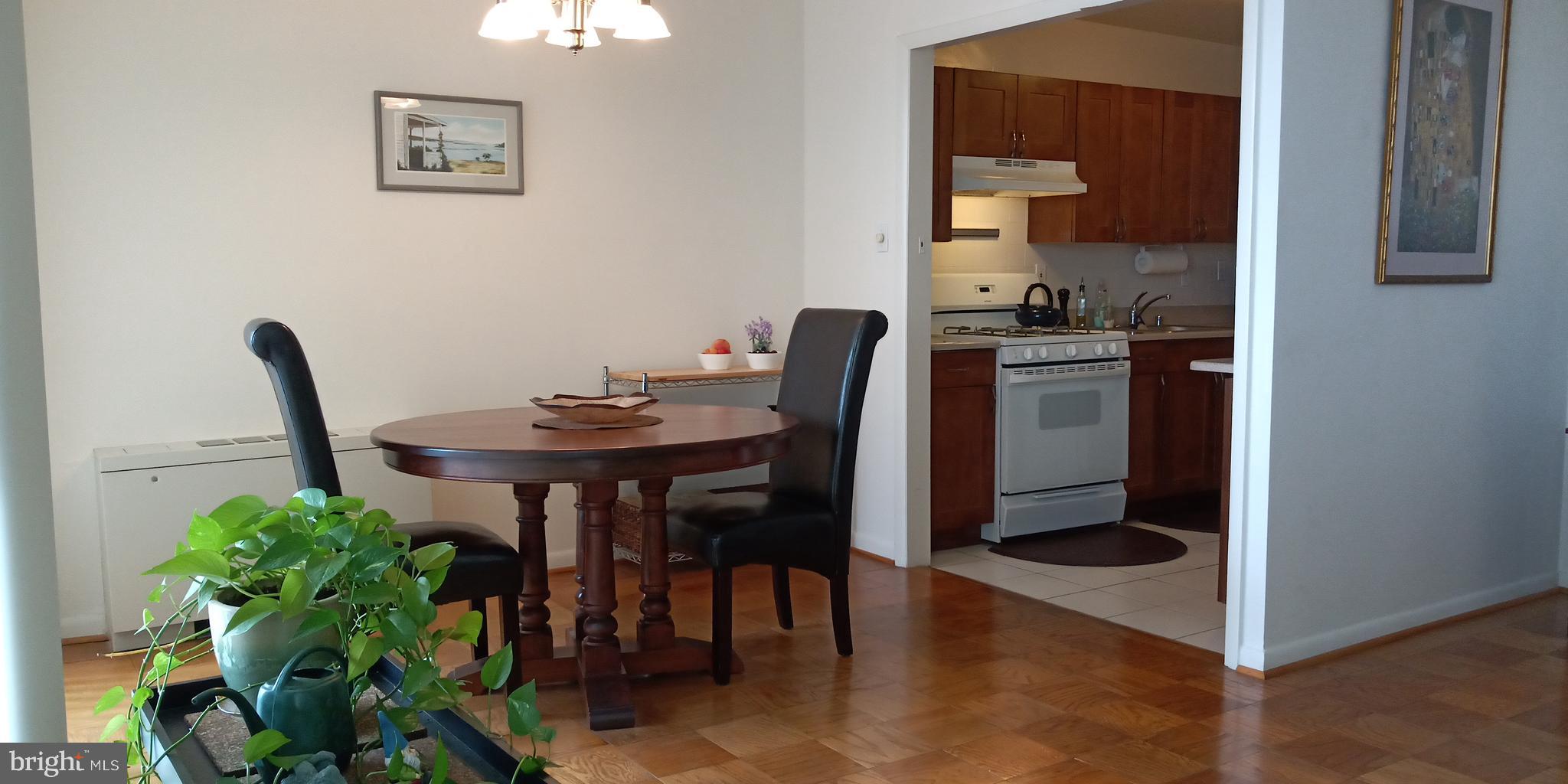 GROSVENOR PARK - Residential Lease