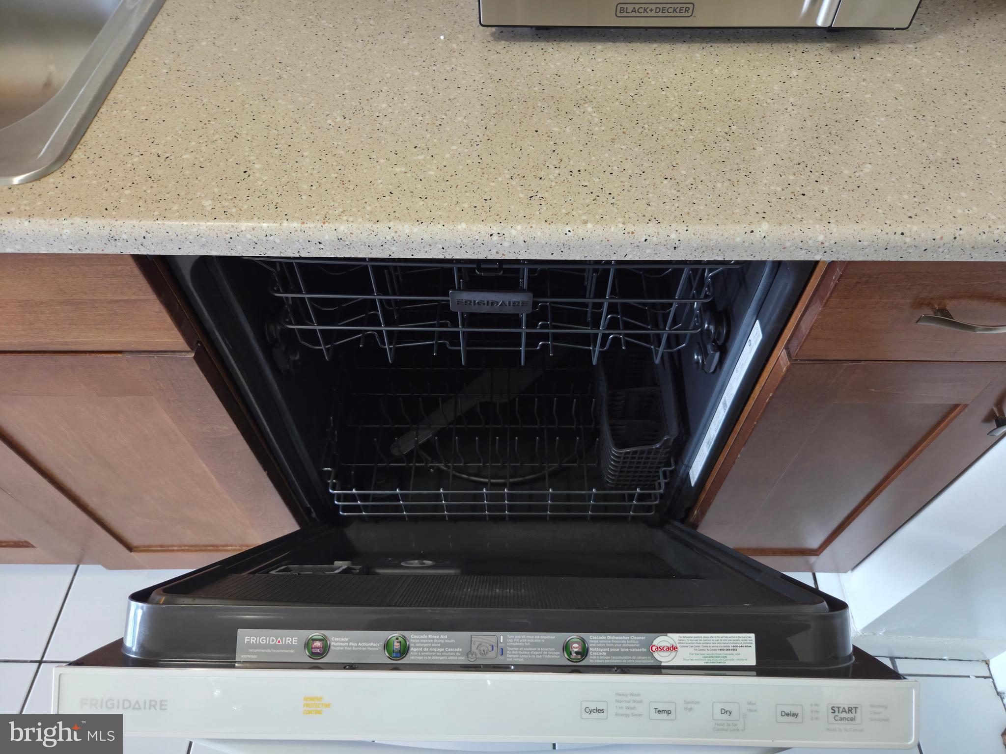 GROSVENOR PARK - Residential Lease