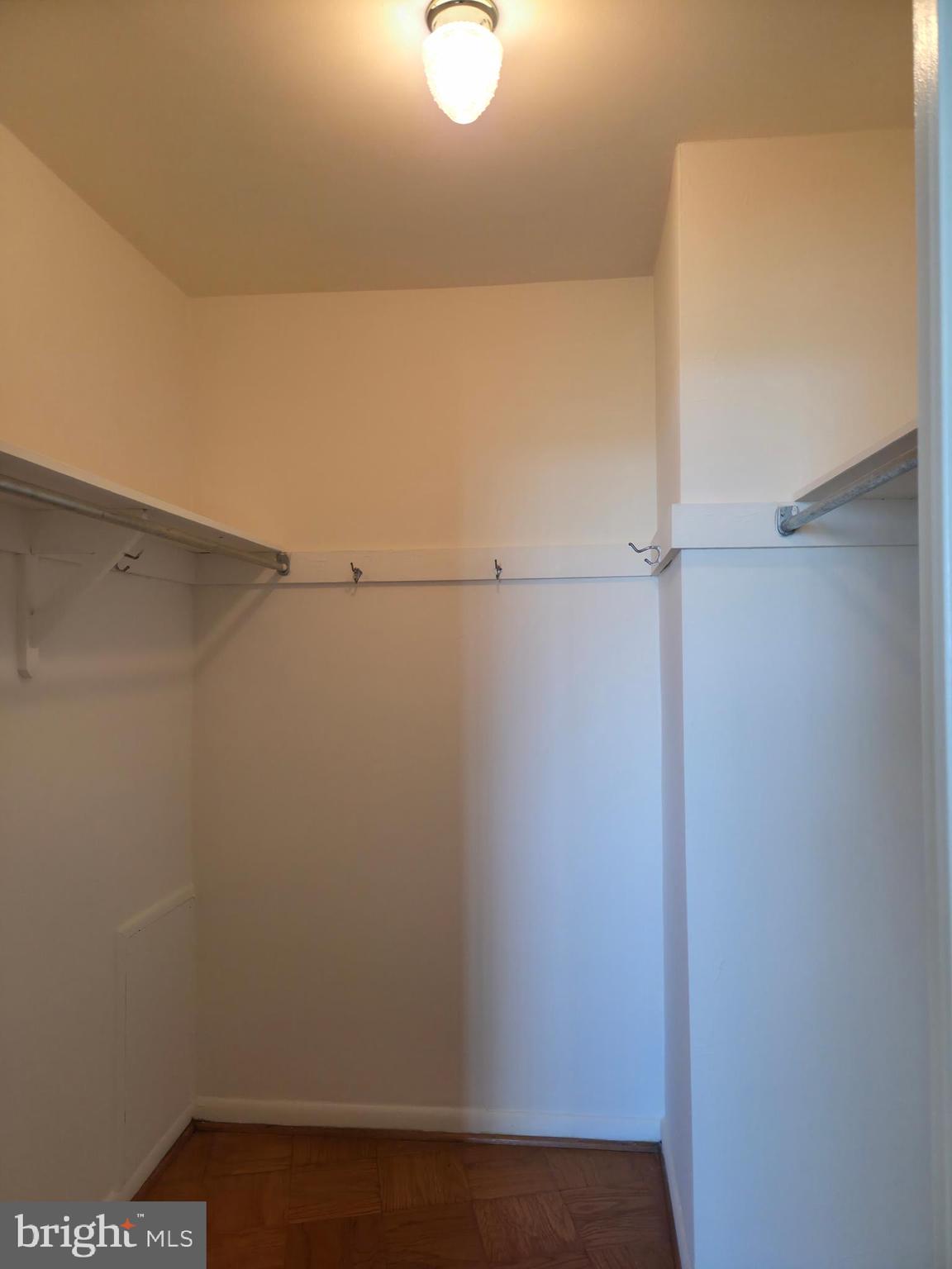 GROSVENOR PARK - Residential Lease