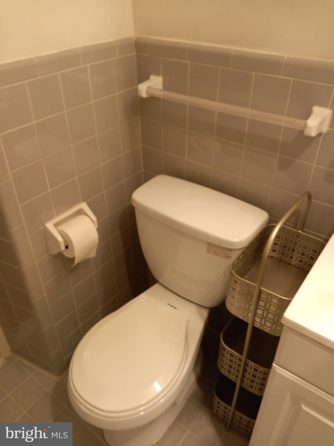 GROSVENOR PARK - Residential Lease