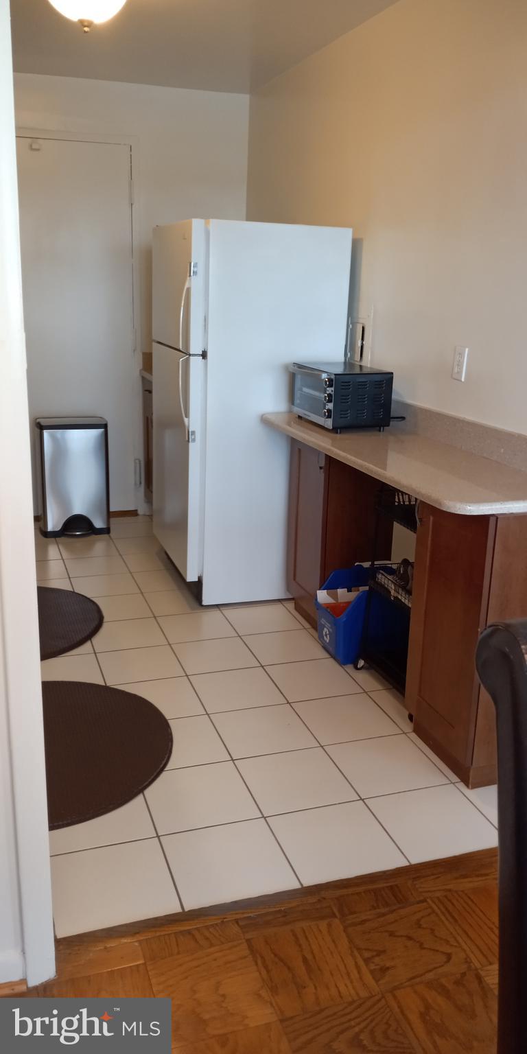 GROSVENOR PARK - Residential Lease