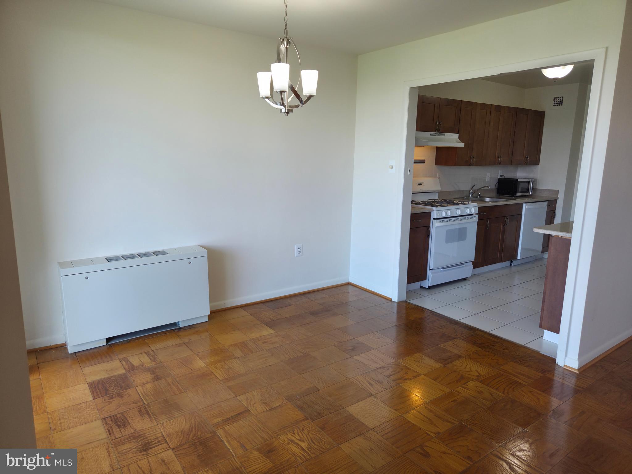 GROSVENOR PARK - Residential Lease